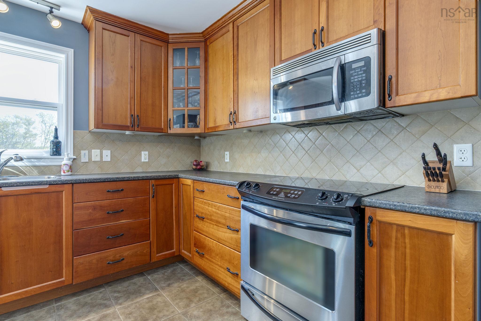 Thumbnail image for 45 Wilmington Court MLS<sup>®</sup> 202523476