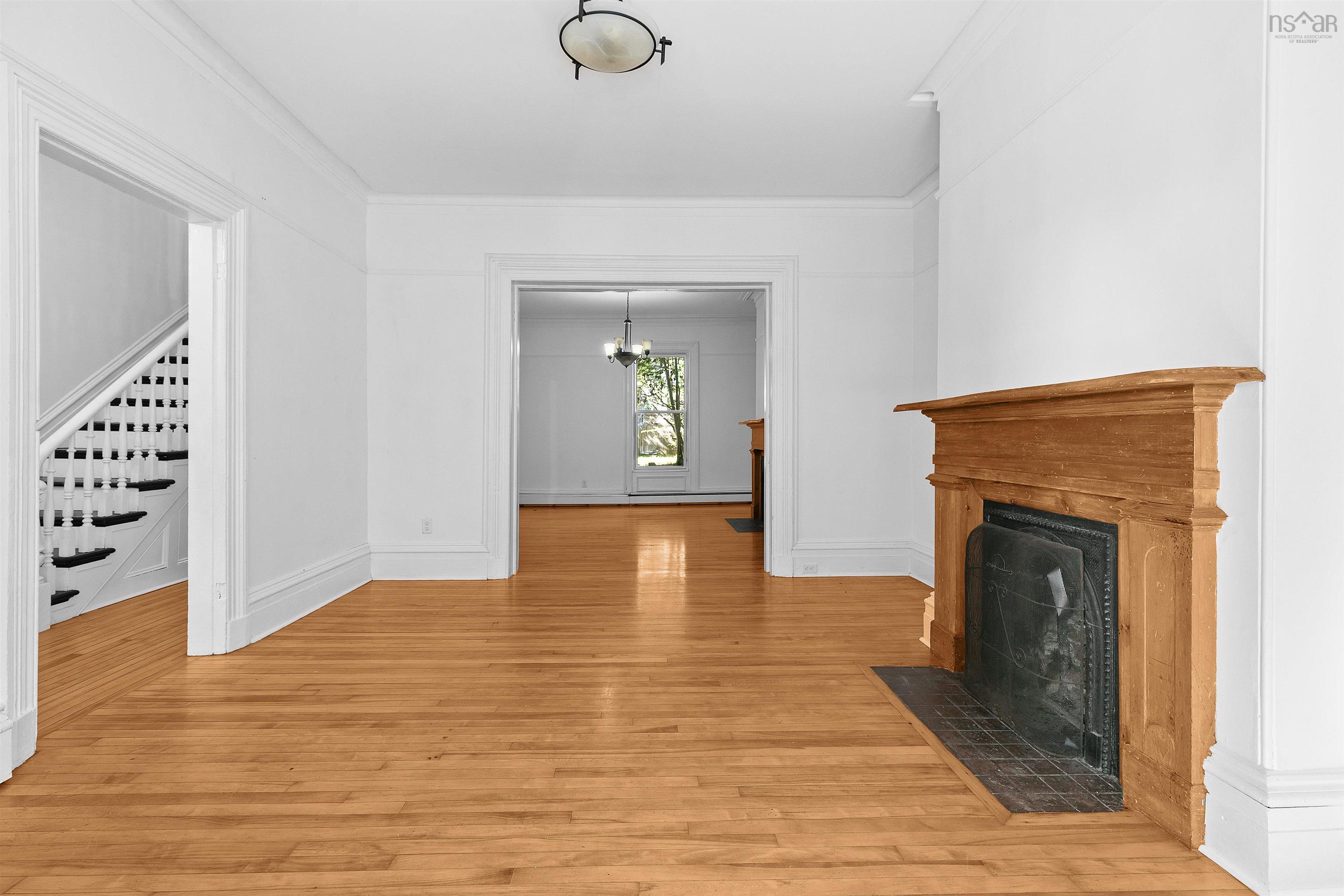 View image 9