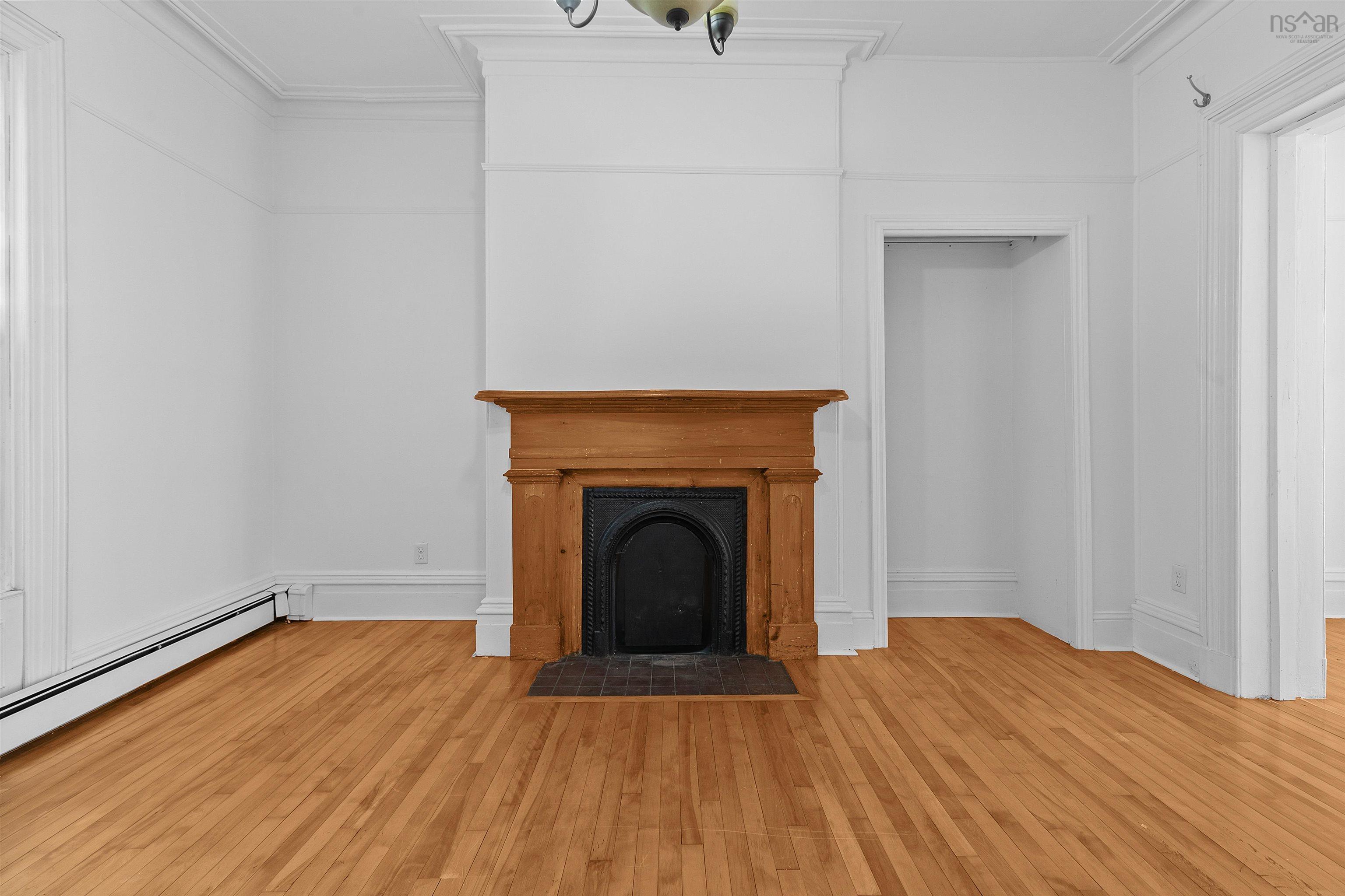 View image 15