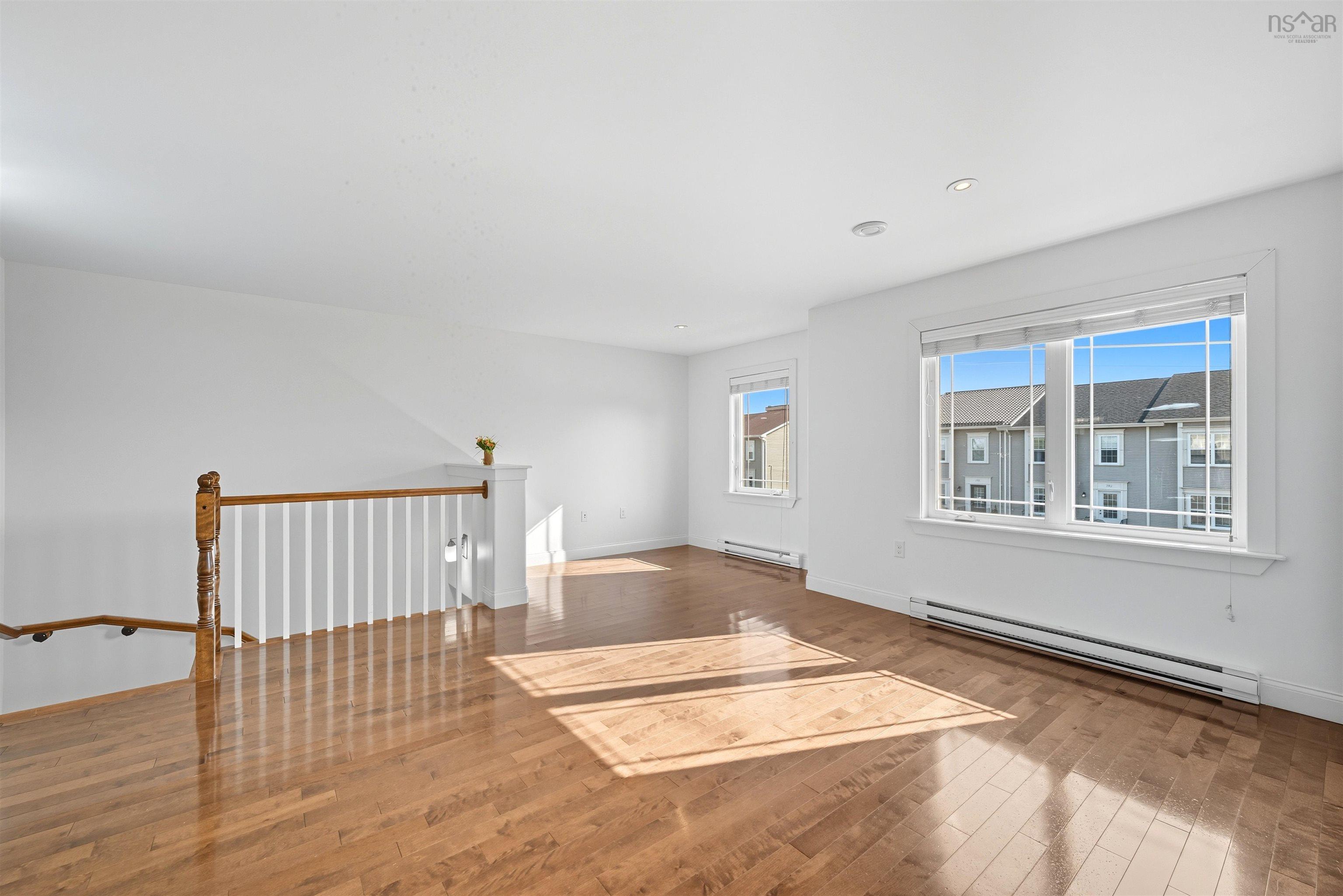 Thumbnail image for 203 Transom Drive MLS<sup>®</sup> 202523836
