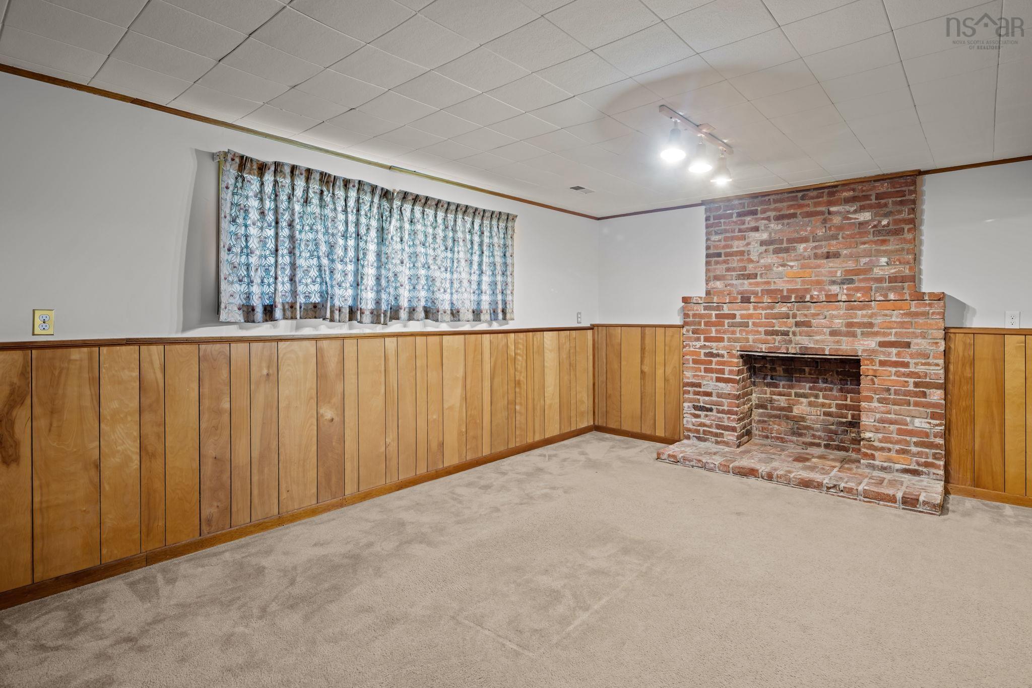 View image 9