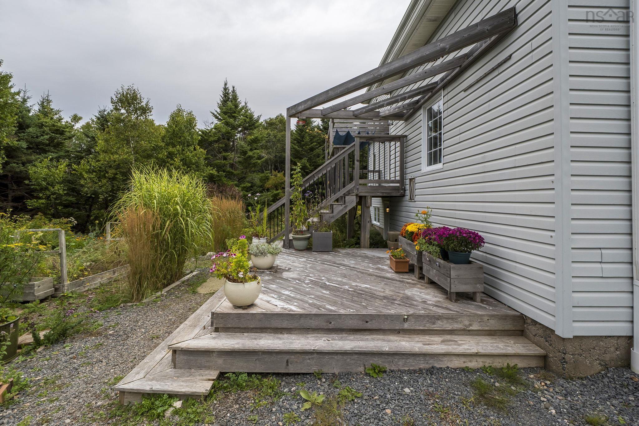 View image 25