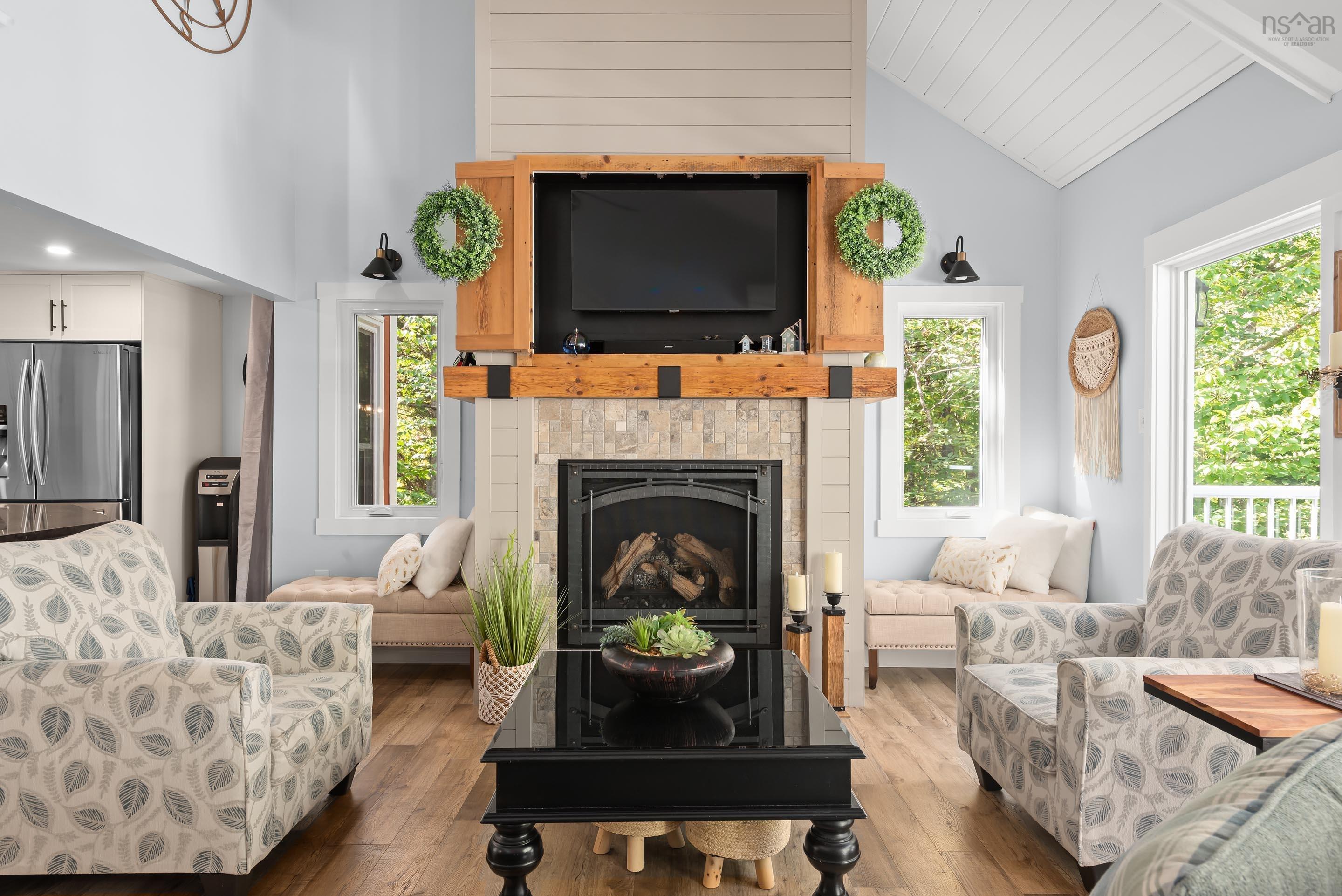 Thumbnail image for 19 Sawdust Road MLS<sup>®</sup> 202523849