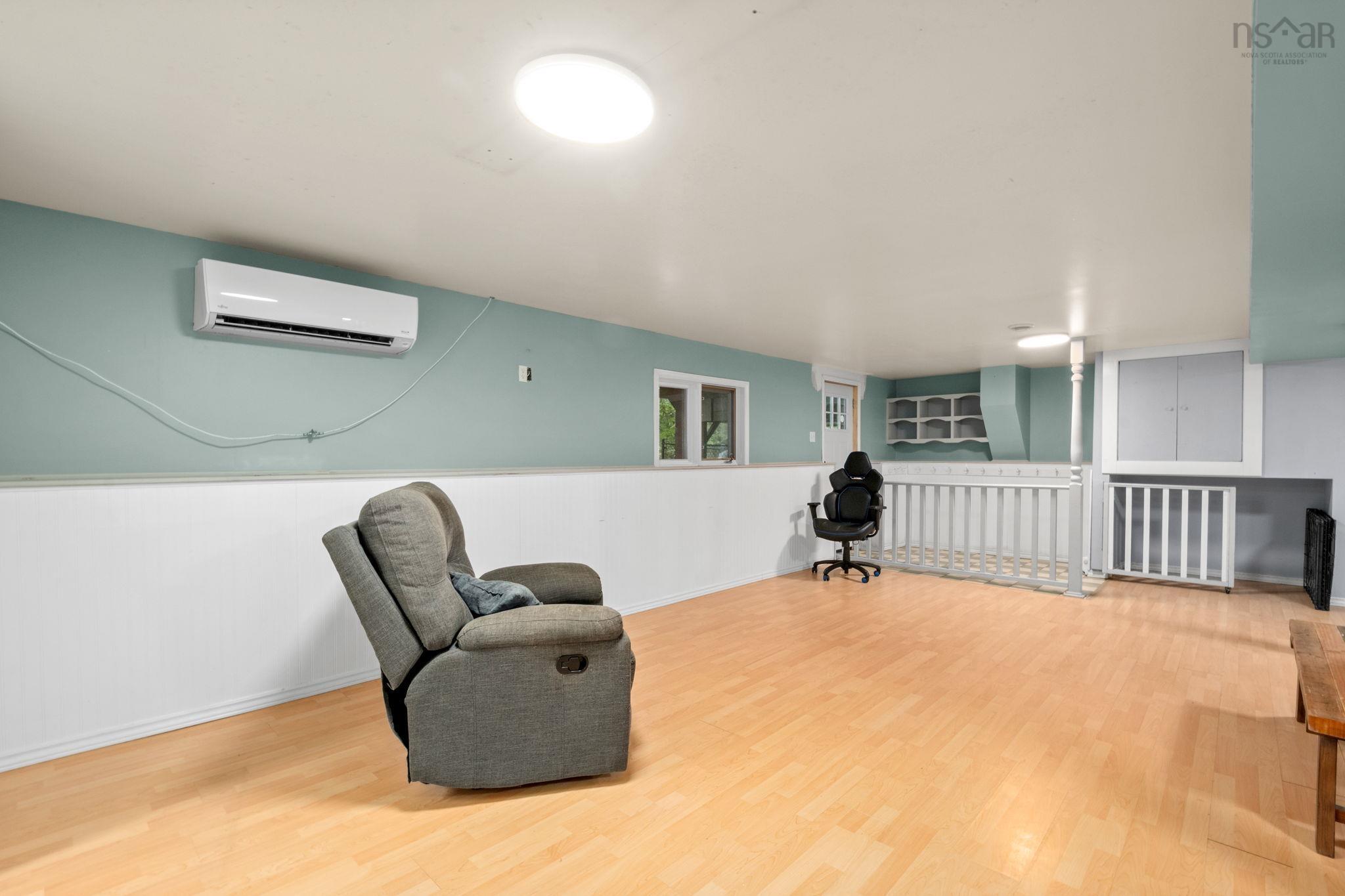 View image 21