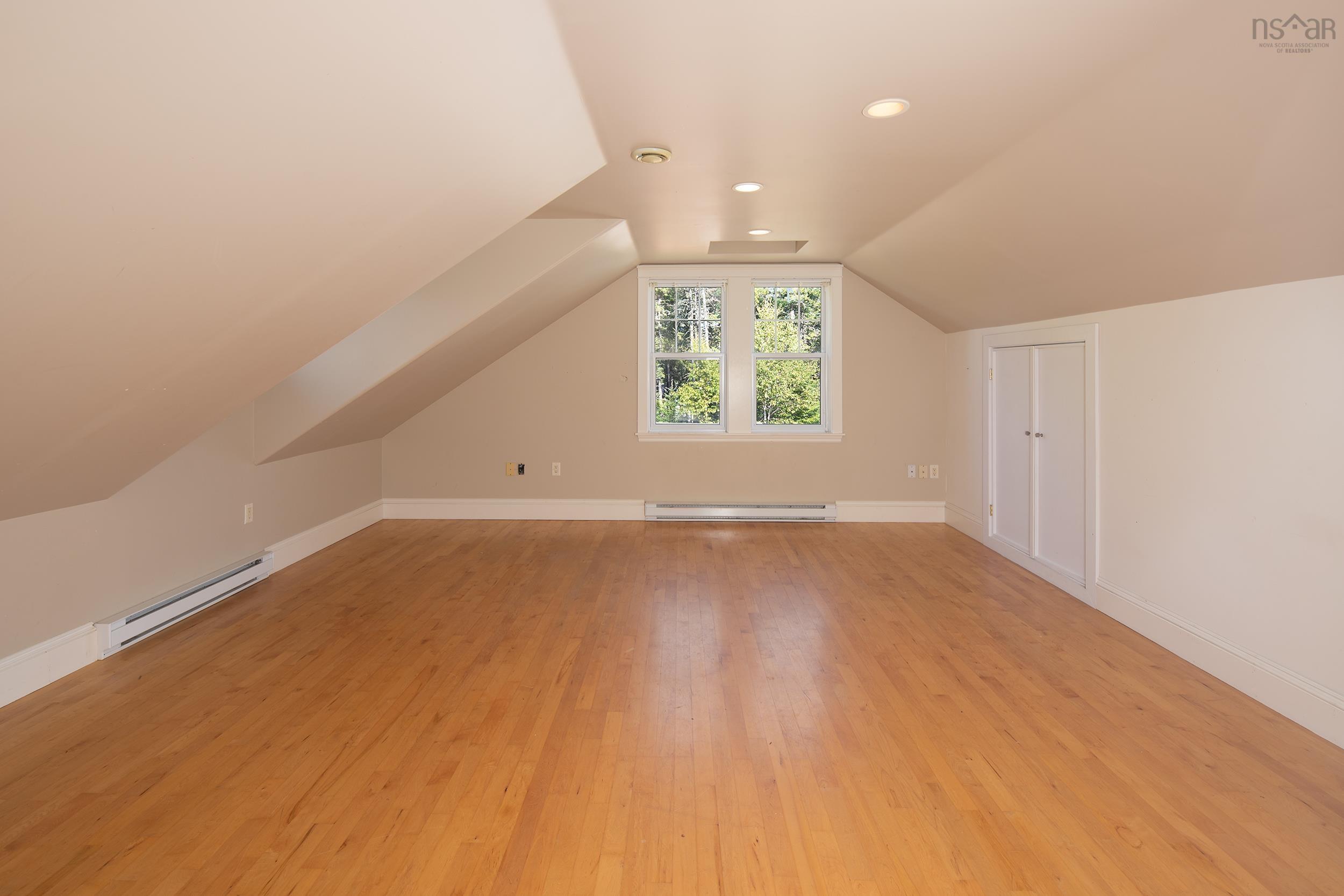 View image 13