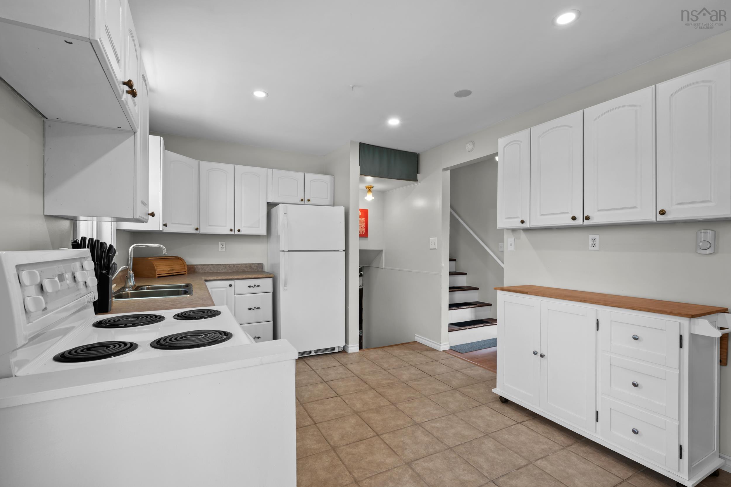 View image 8