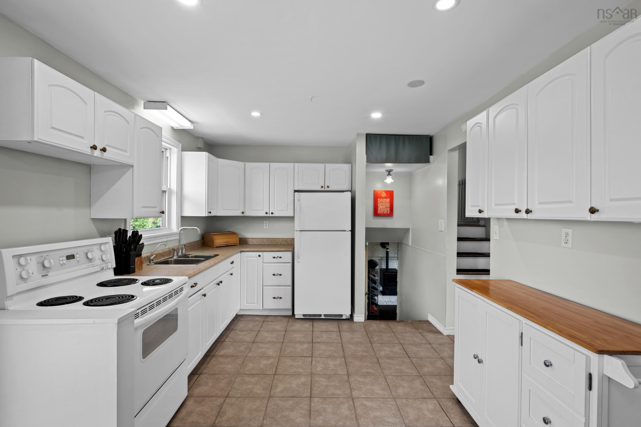 View image 12