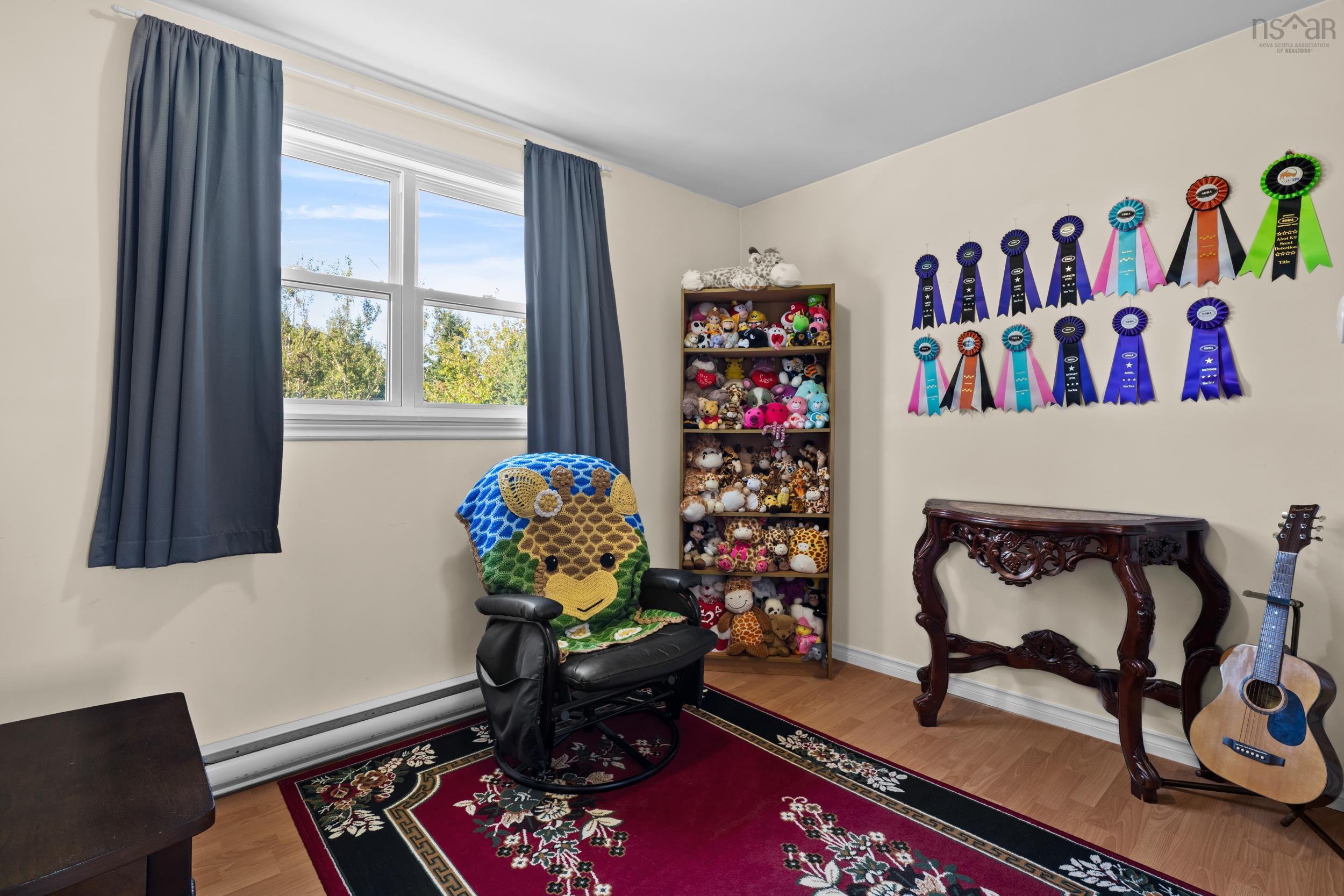 View image 17