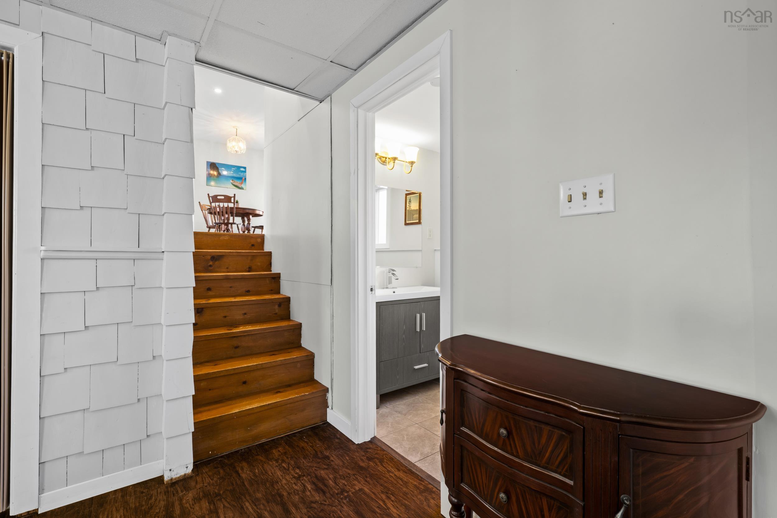 View image 19