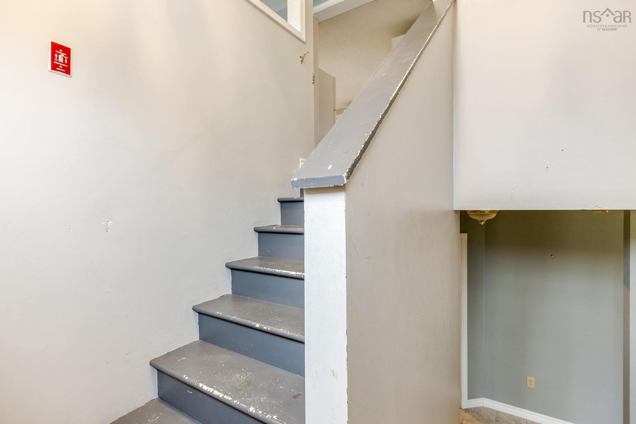 View image 18