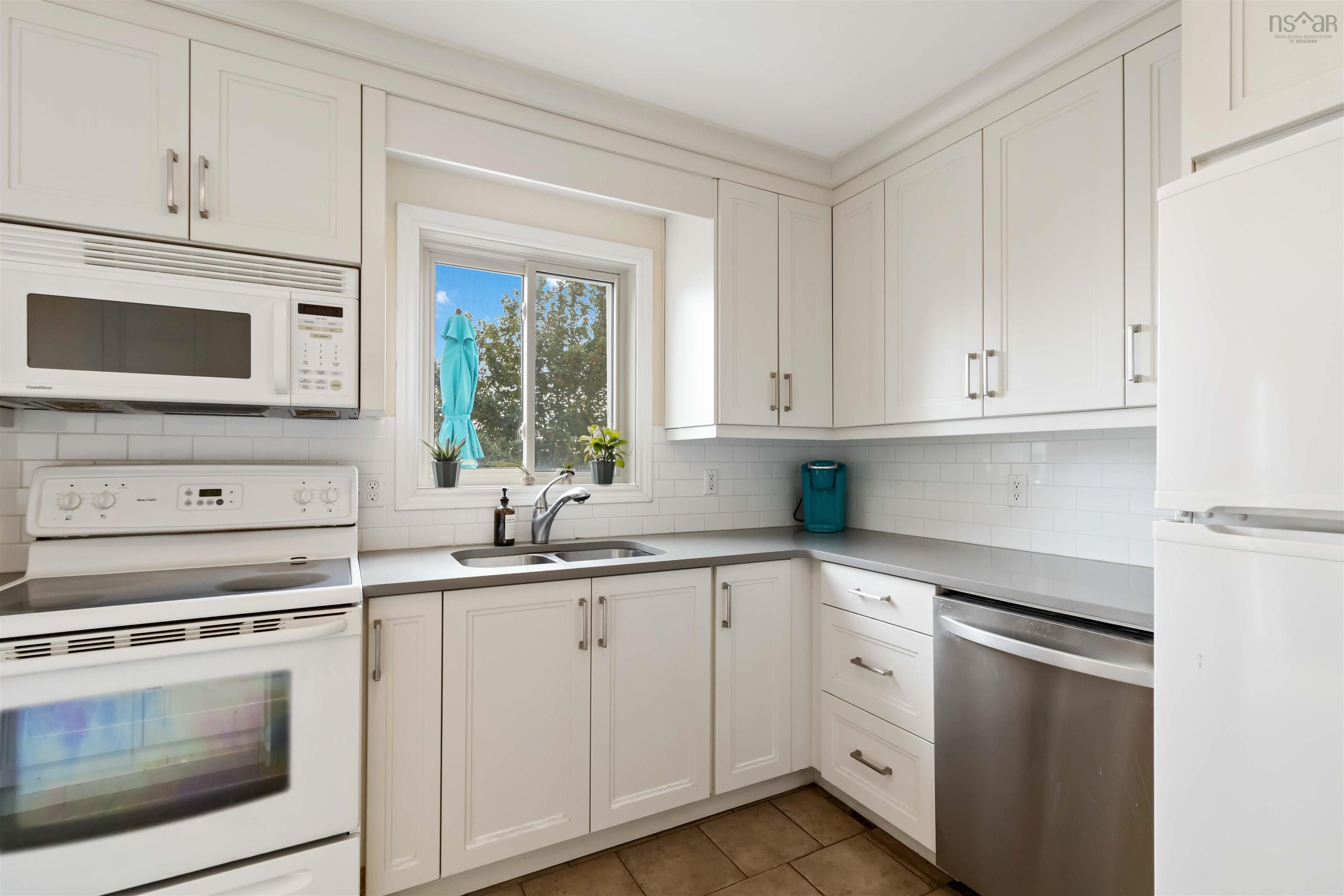 Thumbnail image for 9 Cannon Crescent MLS<sup>®</sup> 202524597