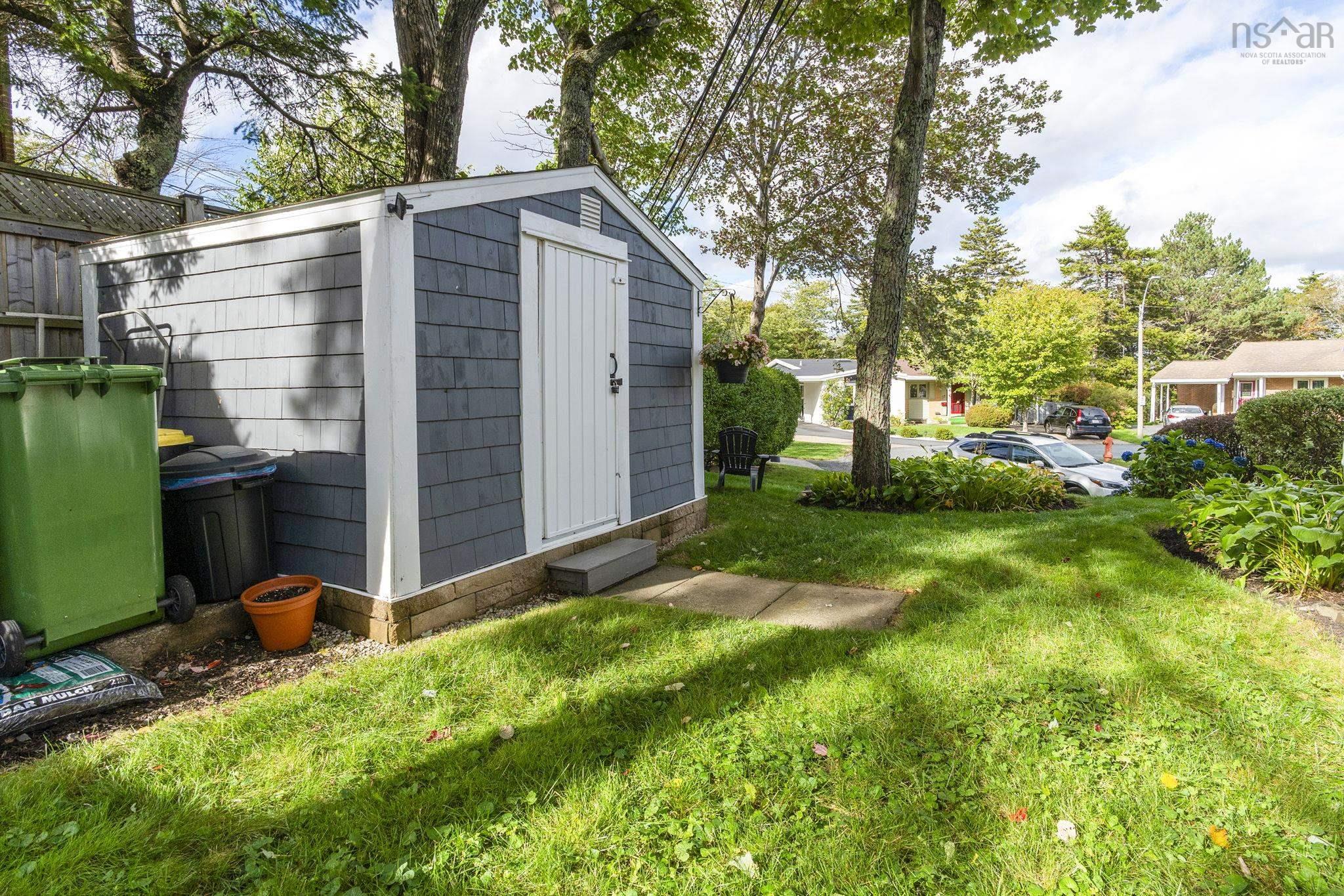View image 35