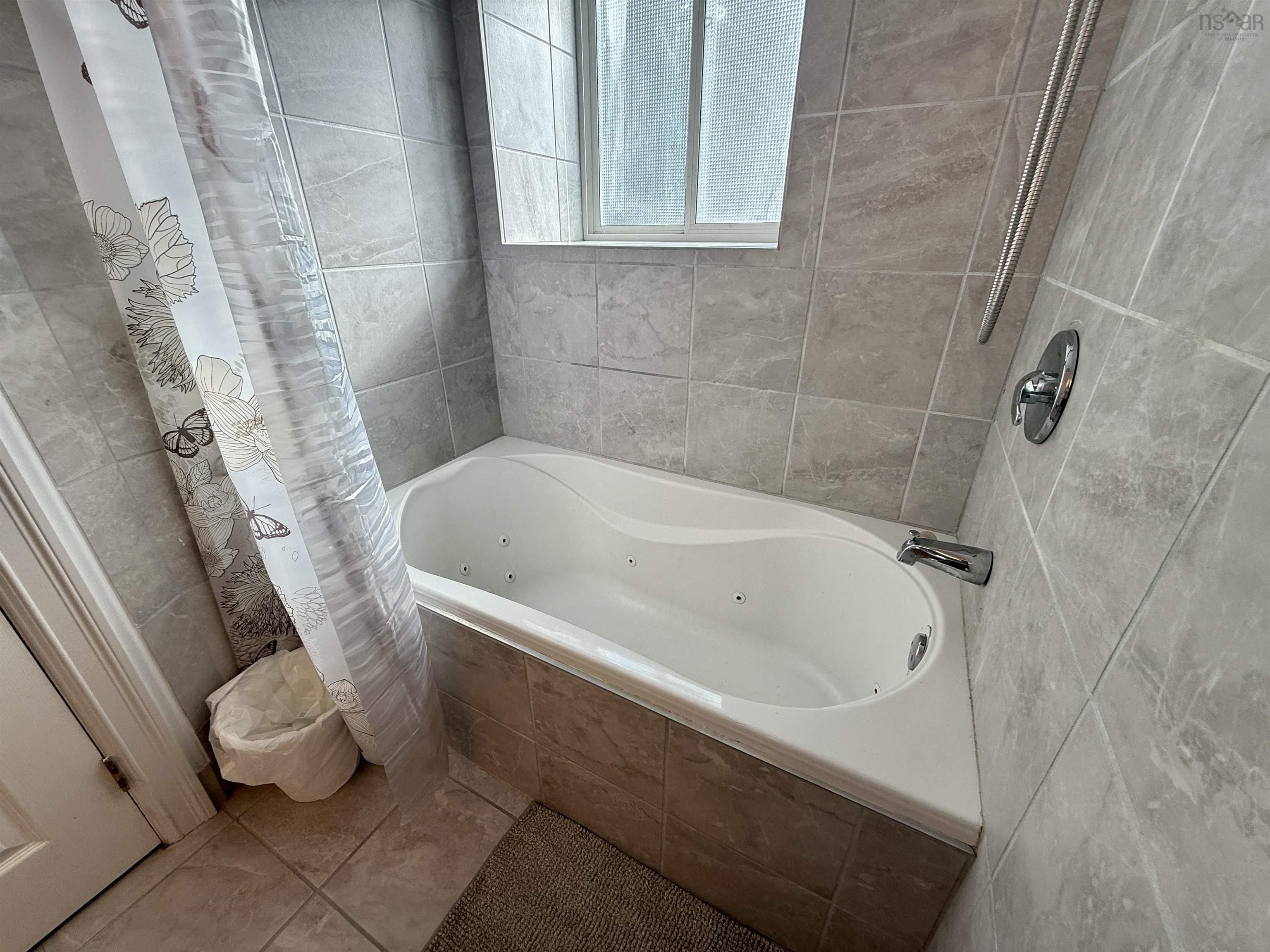 View image 8