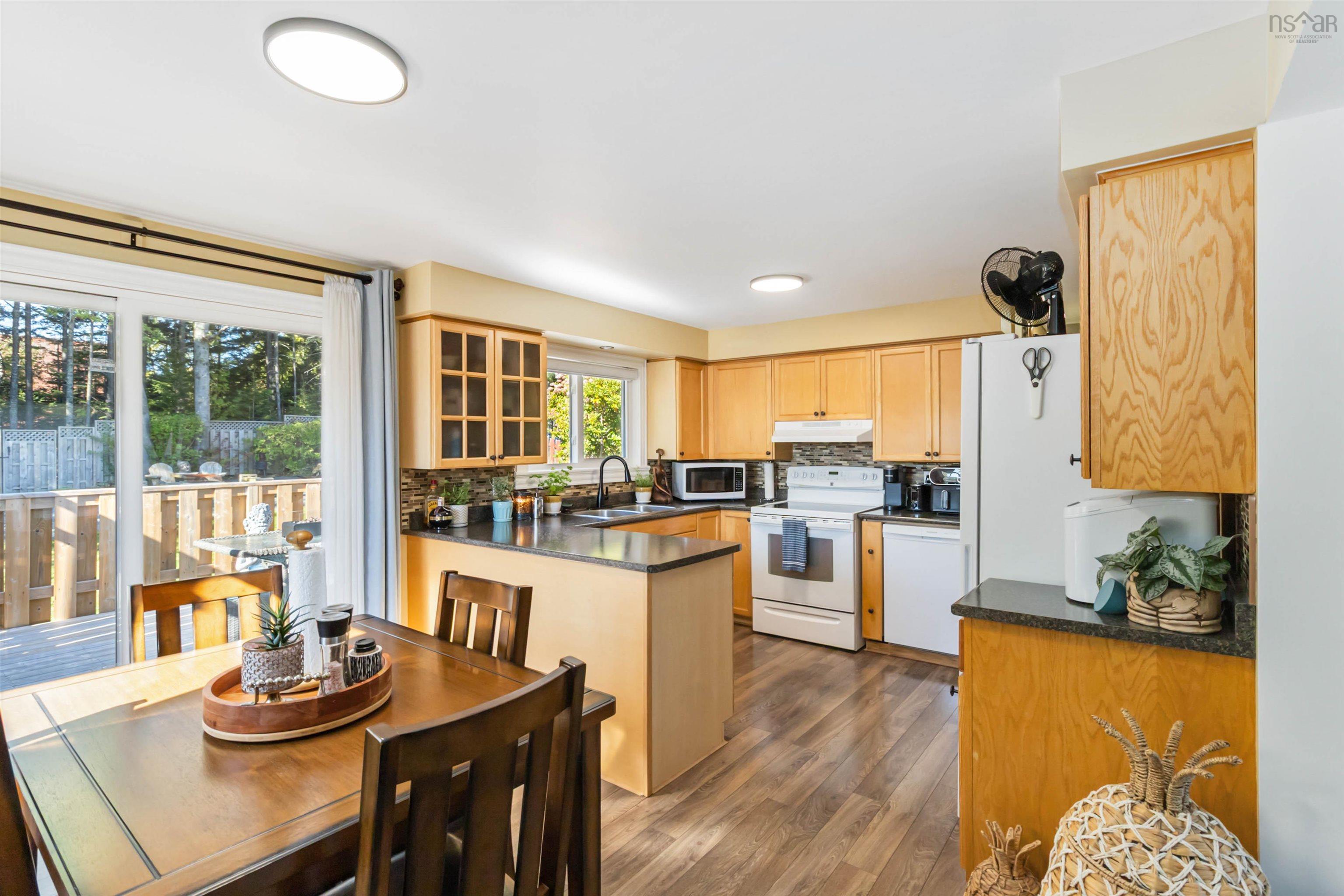 Thumbnail image for 20 Glenalva Court MLS<sup>®</sup> 202524662