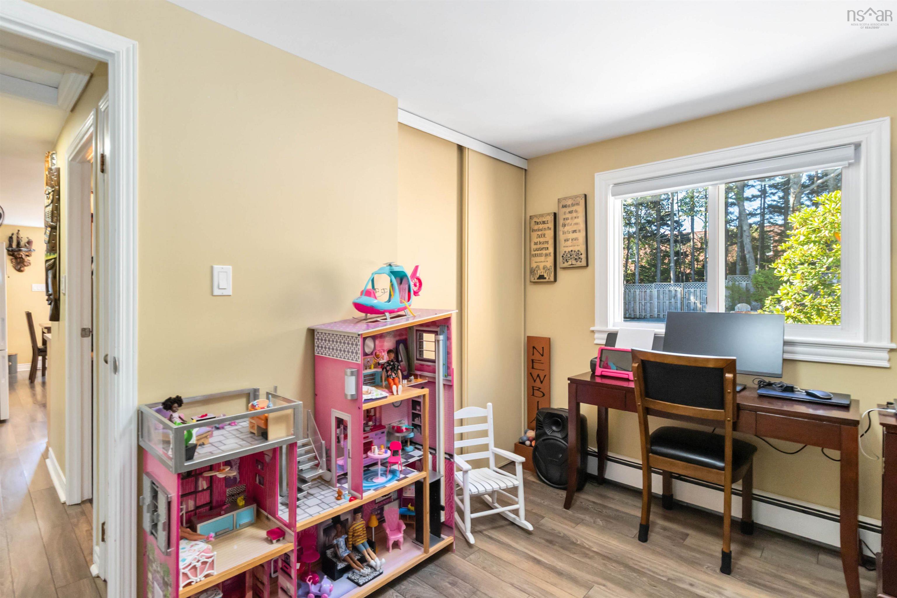 View image 9