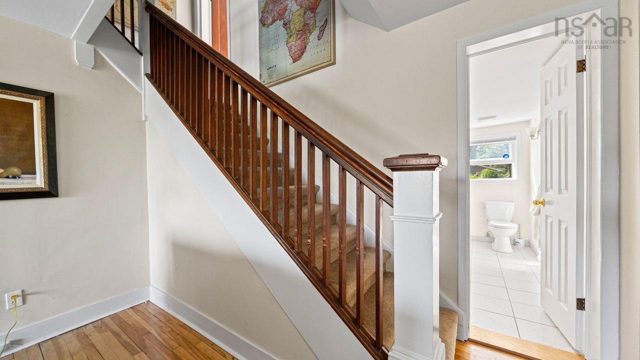 View image 9