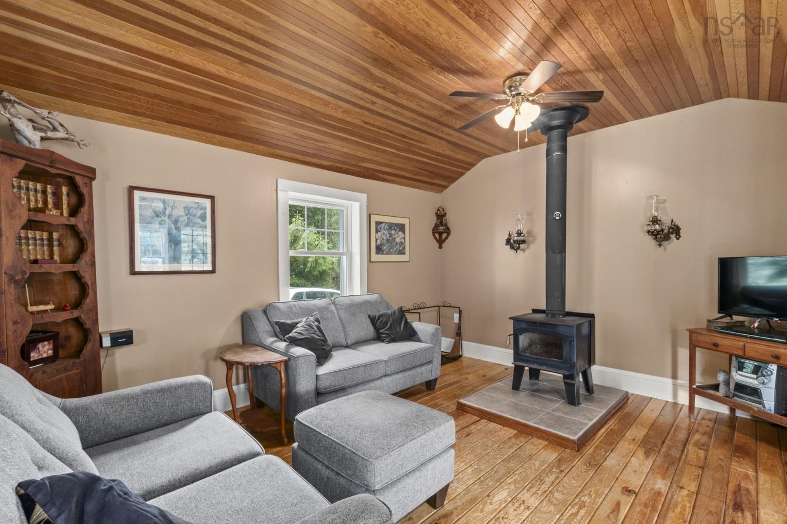 Thumbnail image for 473 East Petpeswick Road MLS<sup>®</sup> 202524710