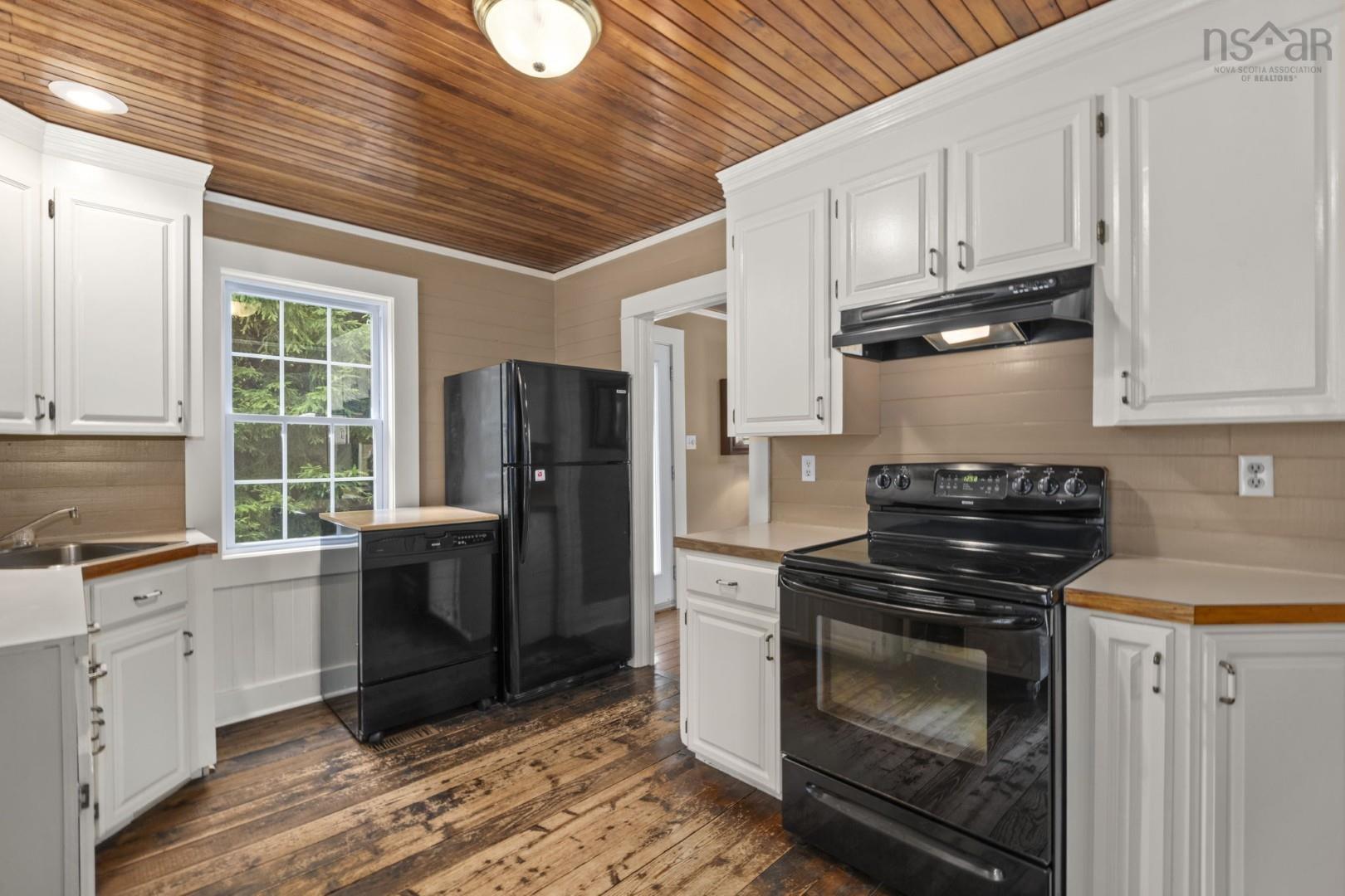 View image 9