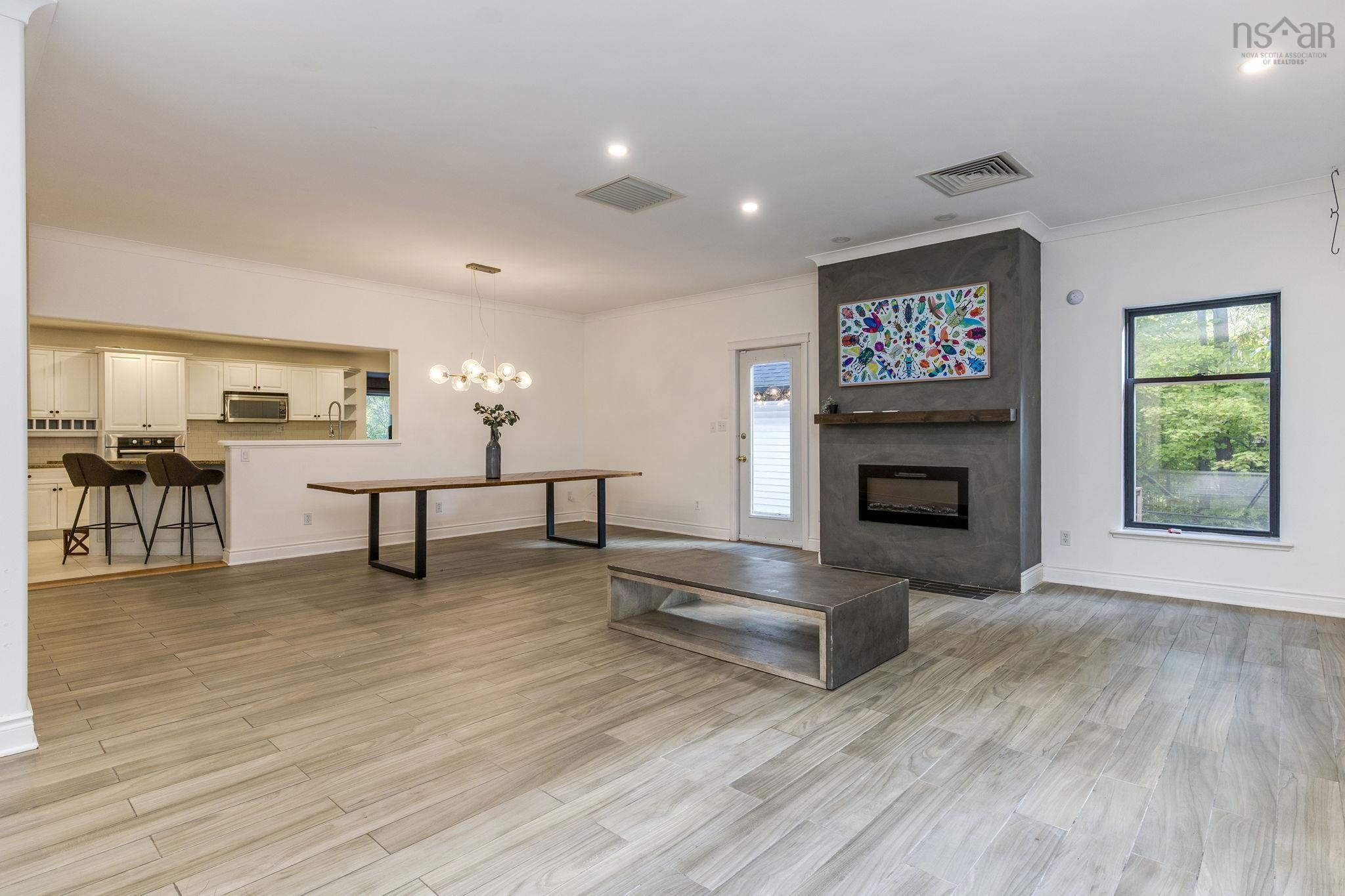 View image 10