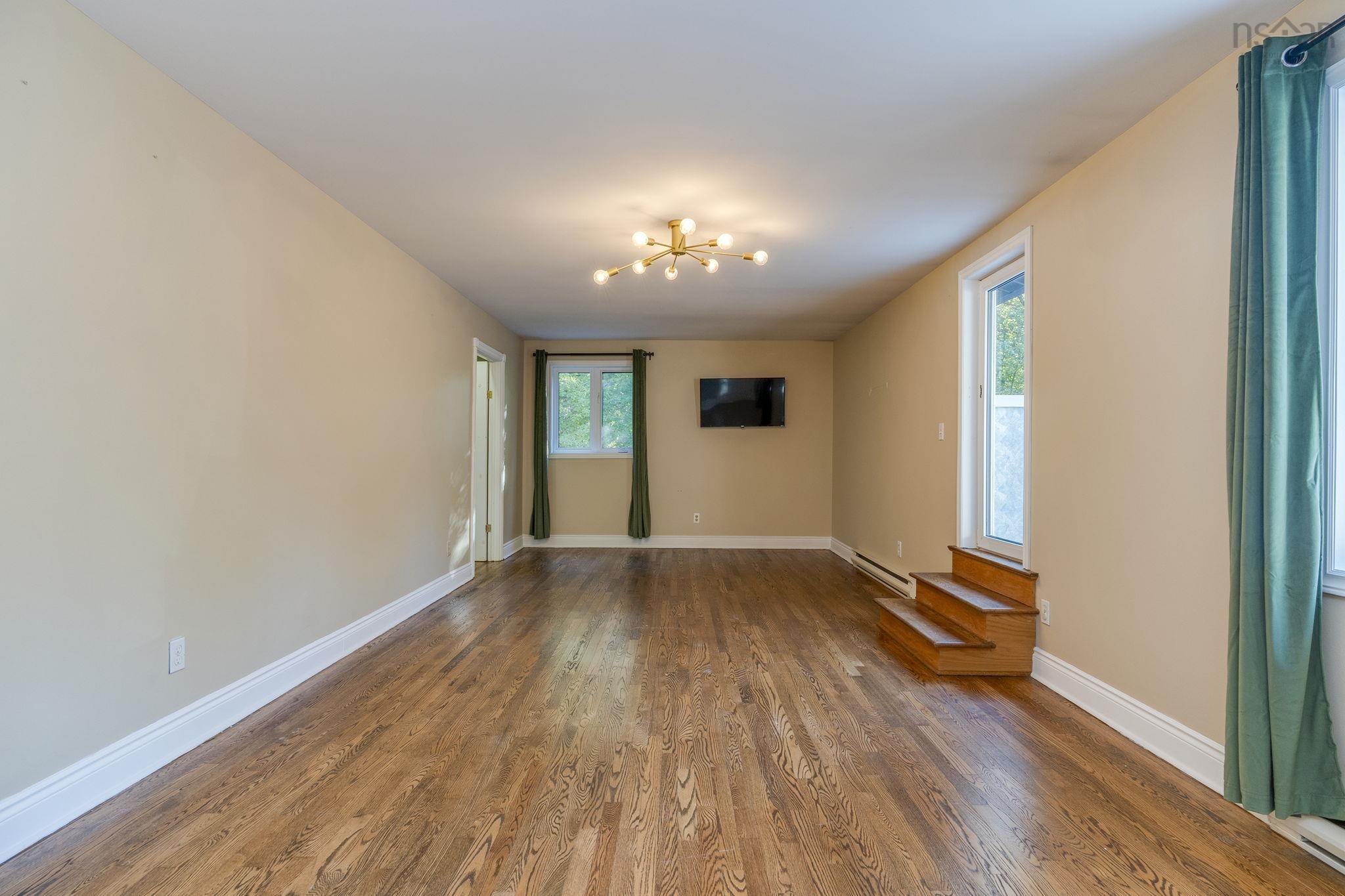View image 19
