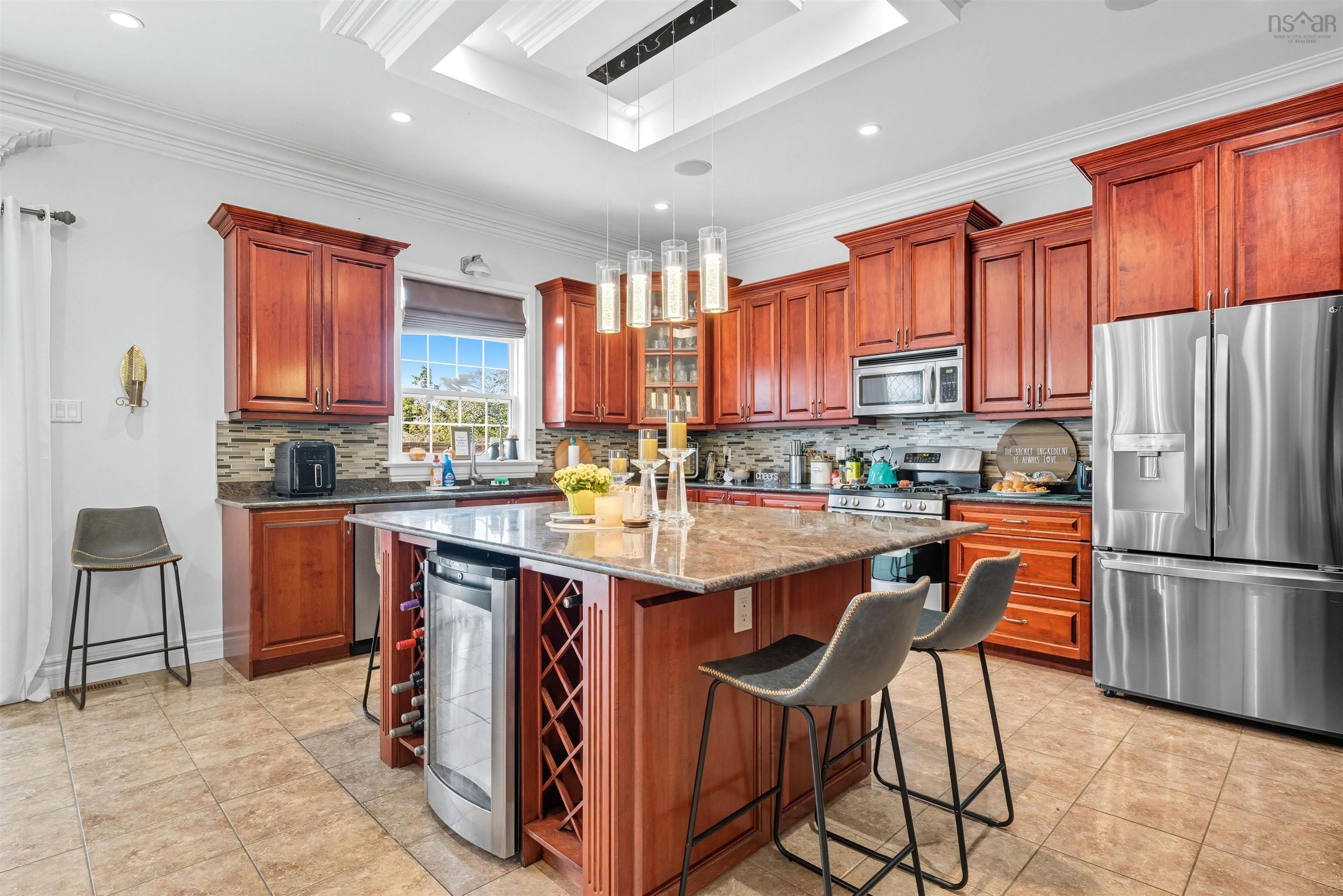 Thumbnail image for 158 Pinewood Crescent MLS<sup>®</sup> 202524958