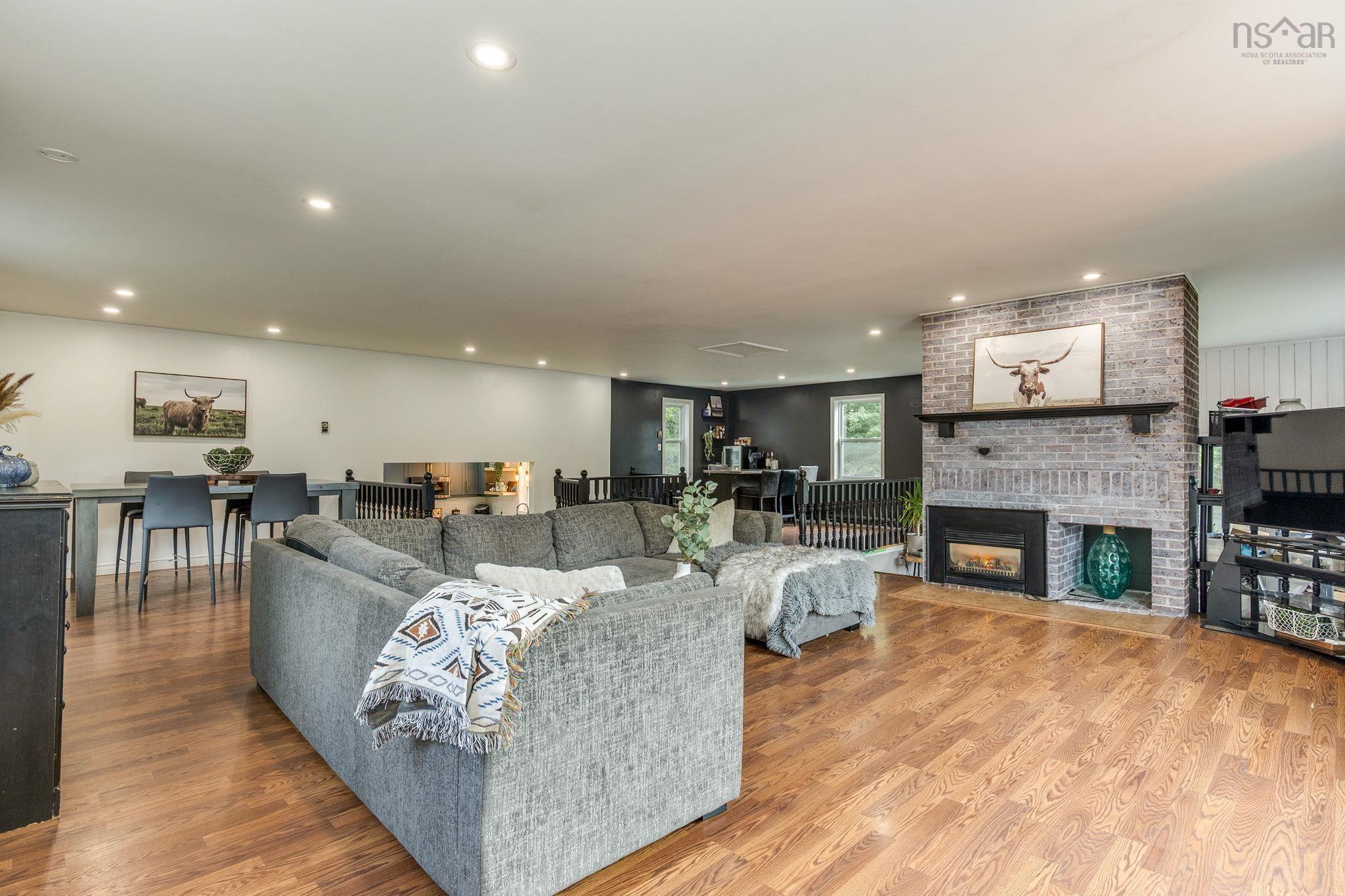Thumbnail image for 173 Richardson Drive MLS<sup>®</sup> 202524963