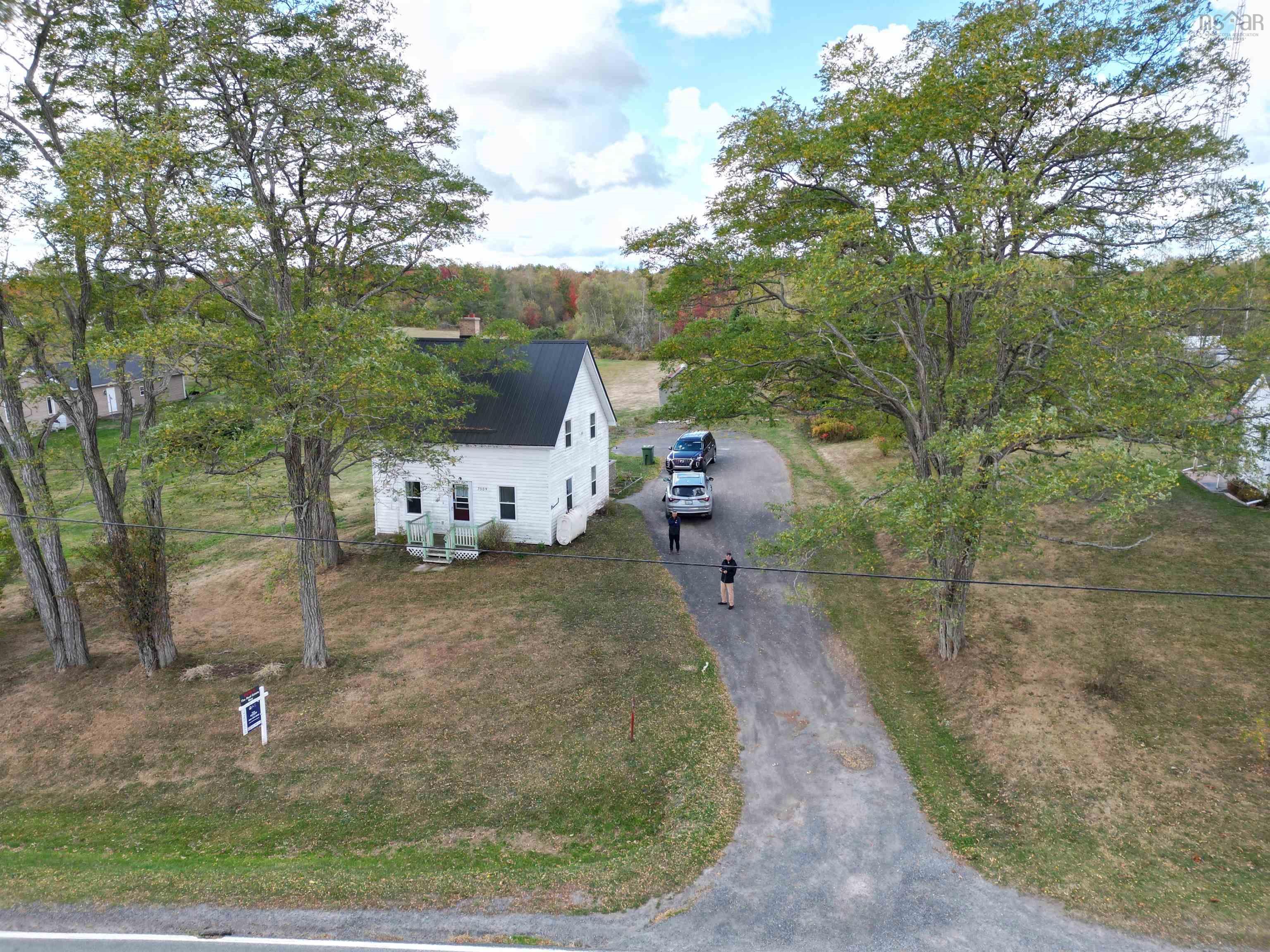 View image 11