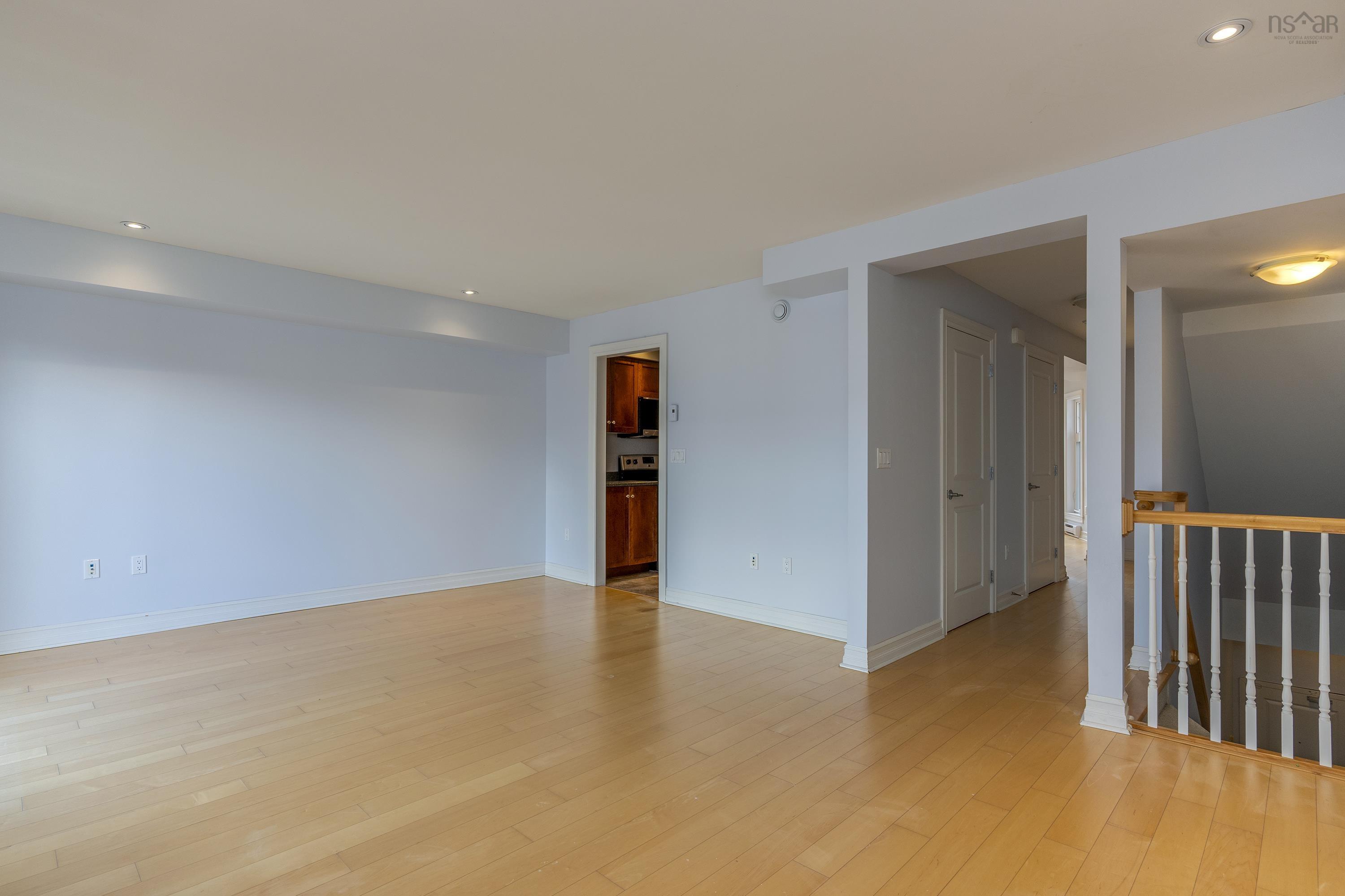 Thumbnail image for 2173 Maitland Street MLS<sup>®</sup> 202524997