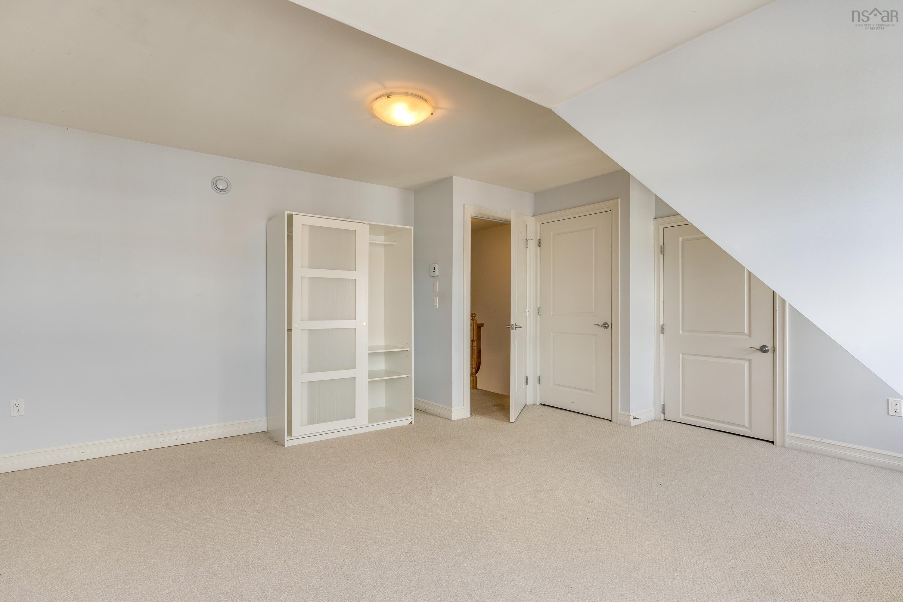 View image 17