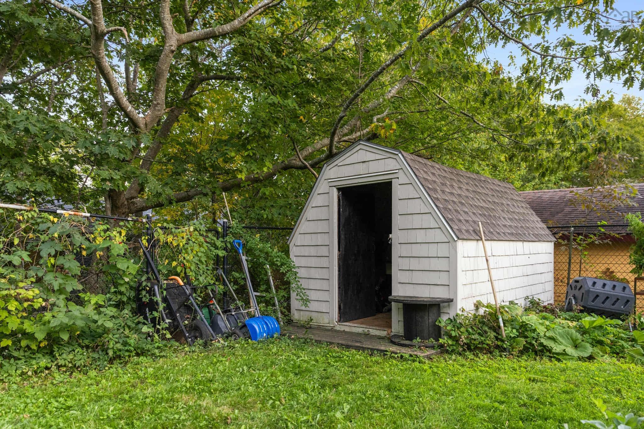 View image 19