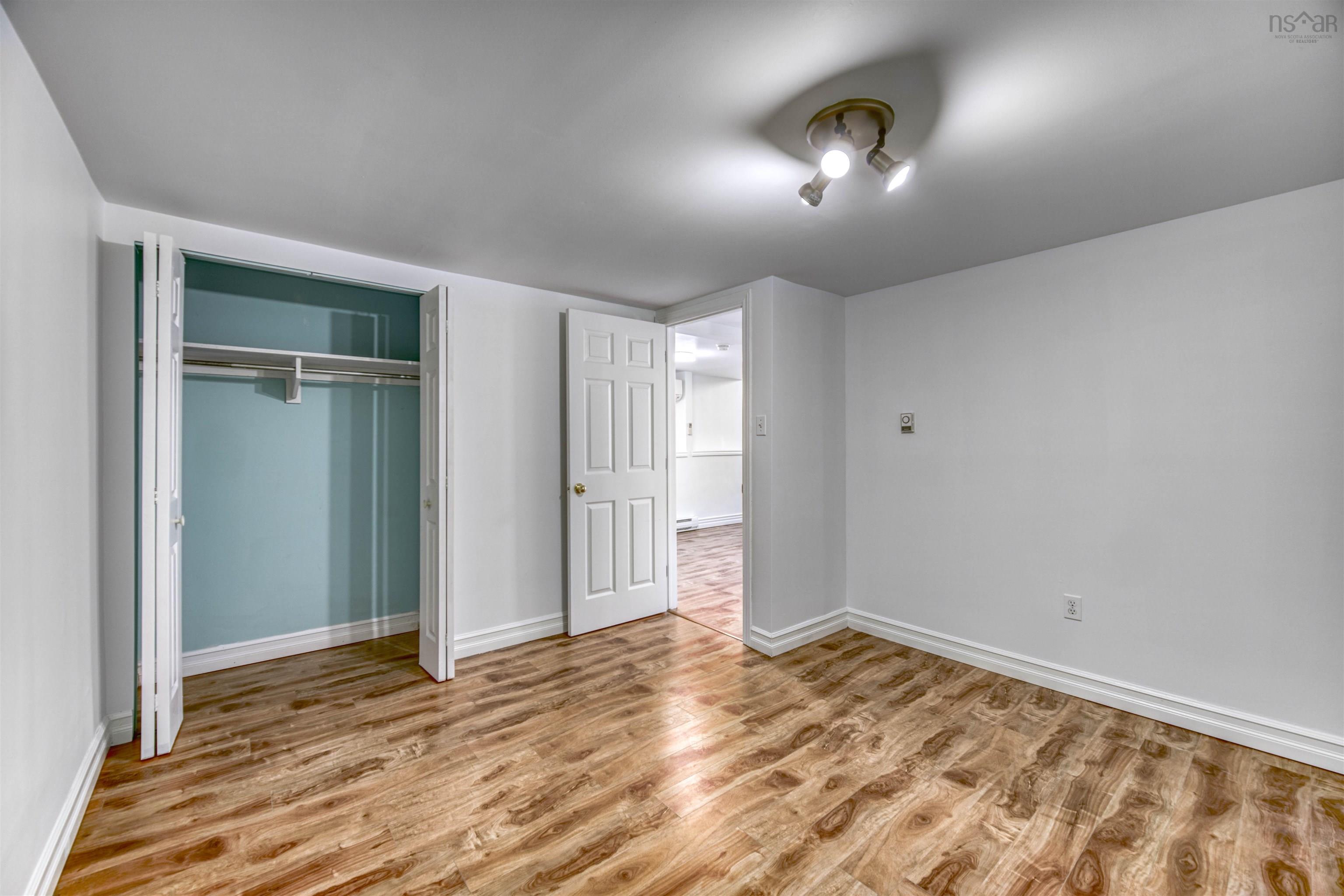 View image 17