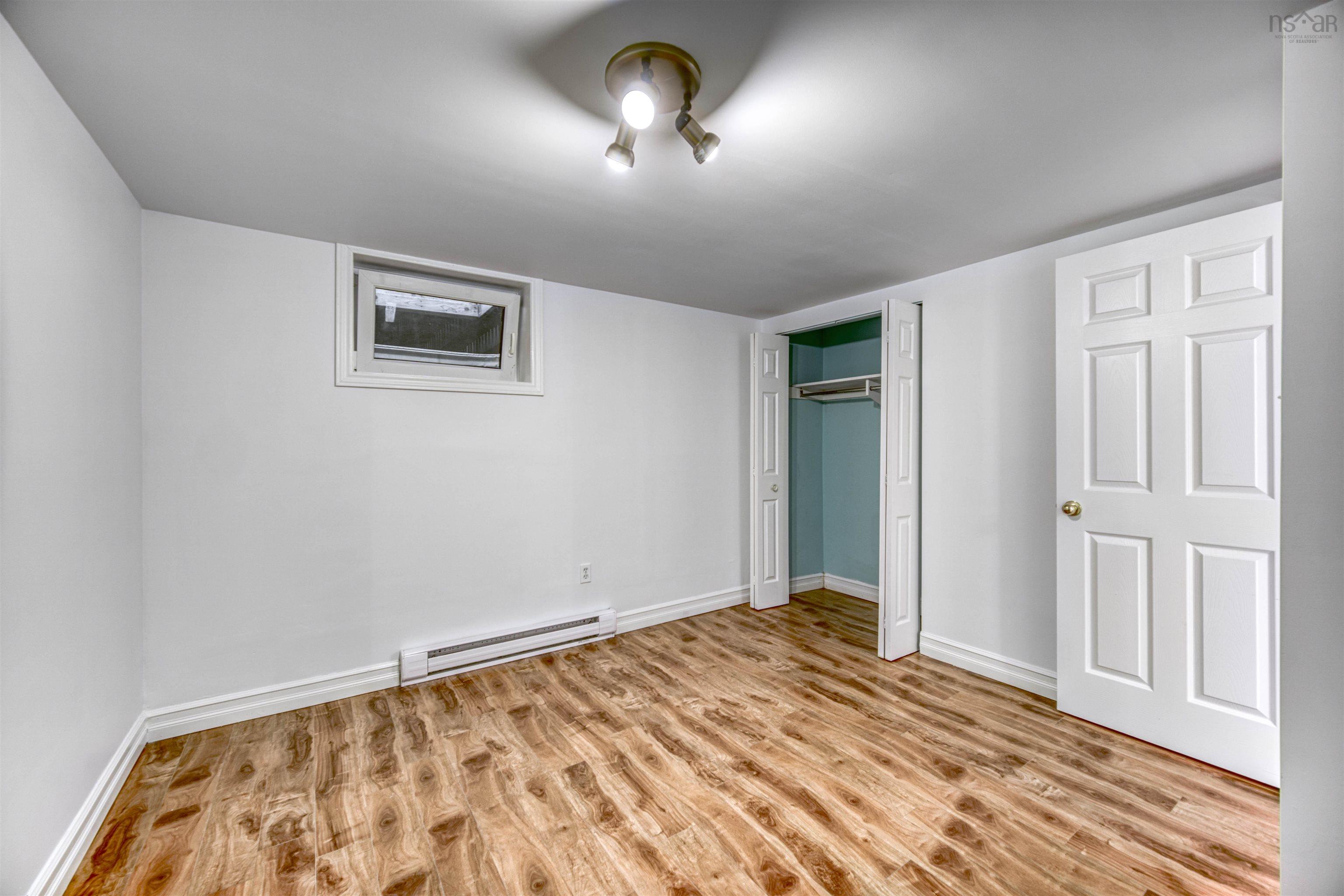 View image 18
