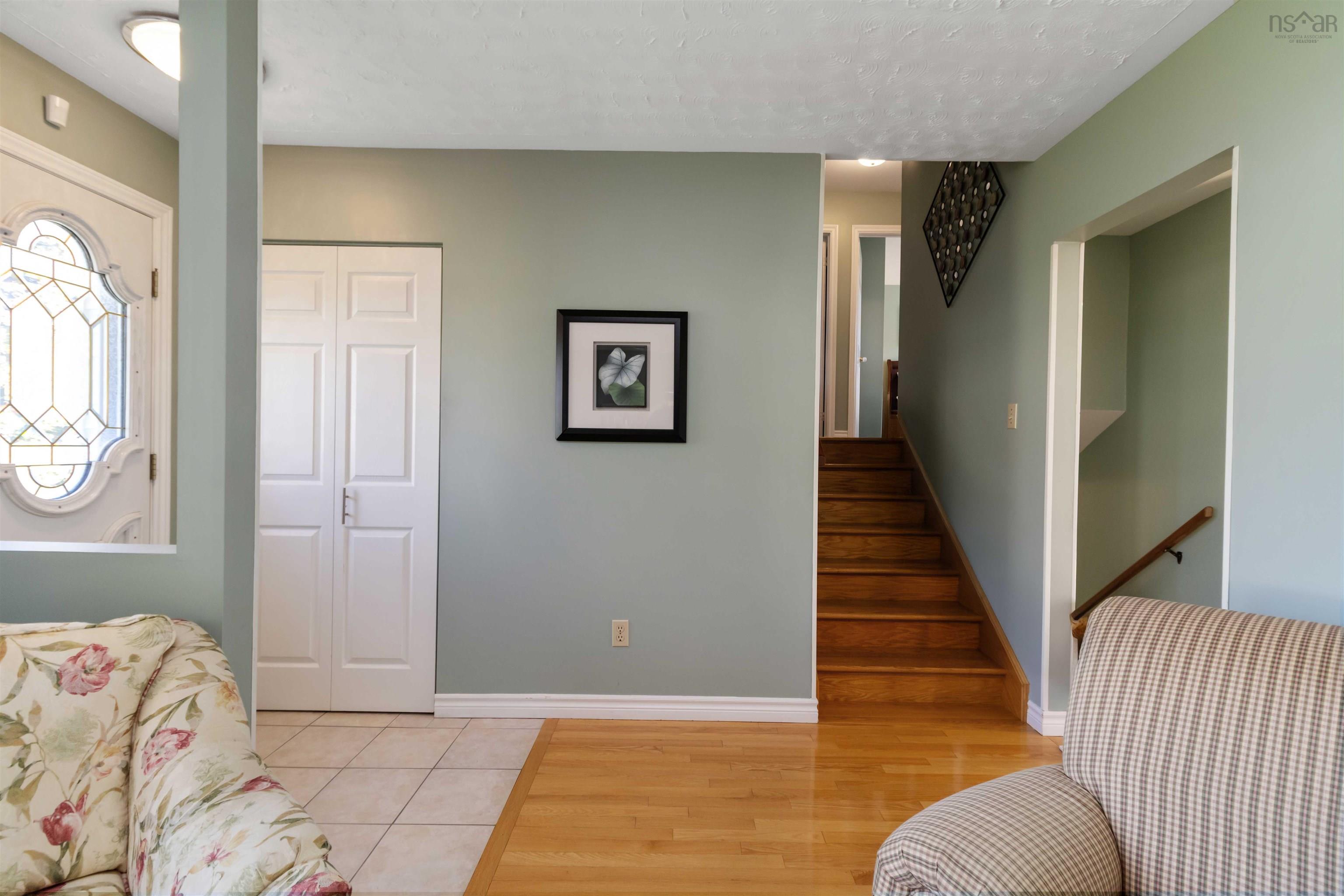 View image 12