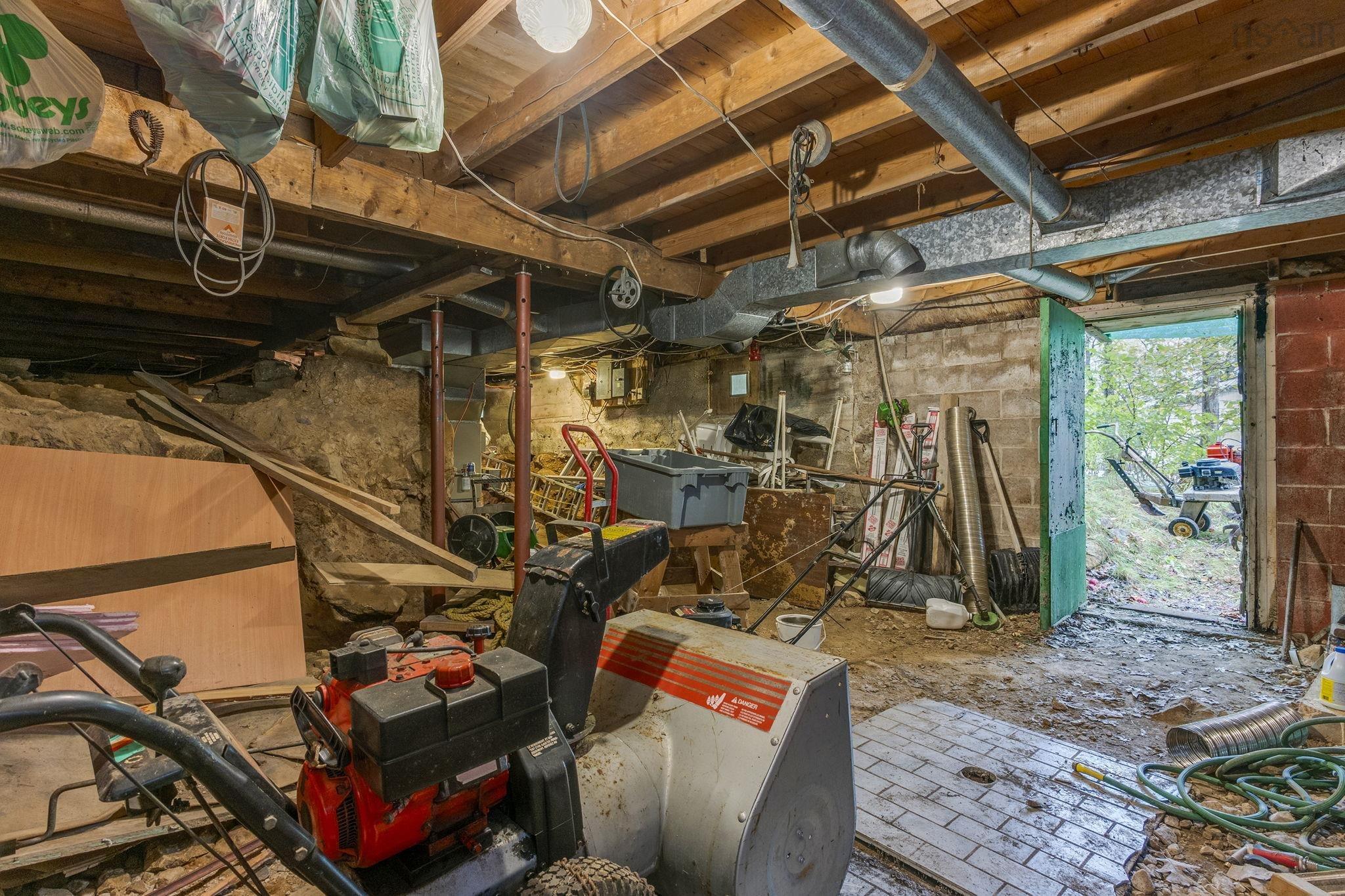 View image 28