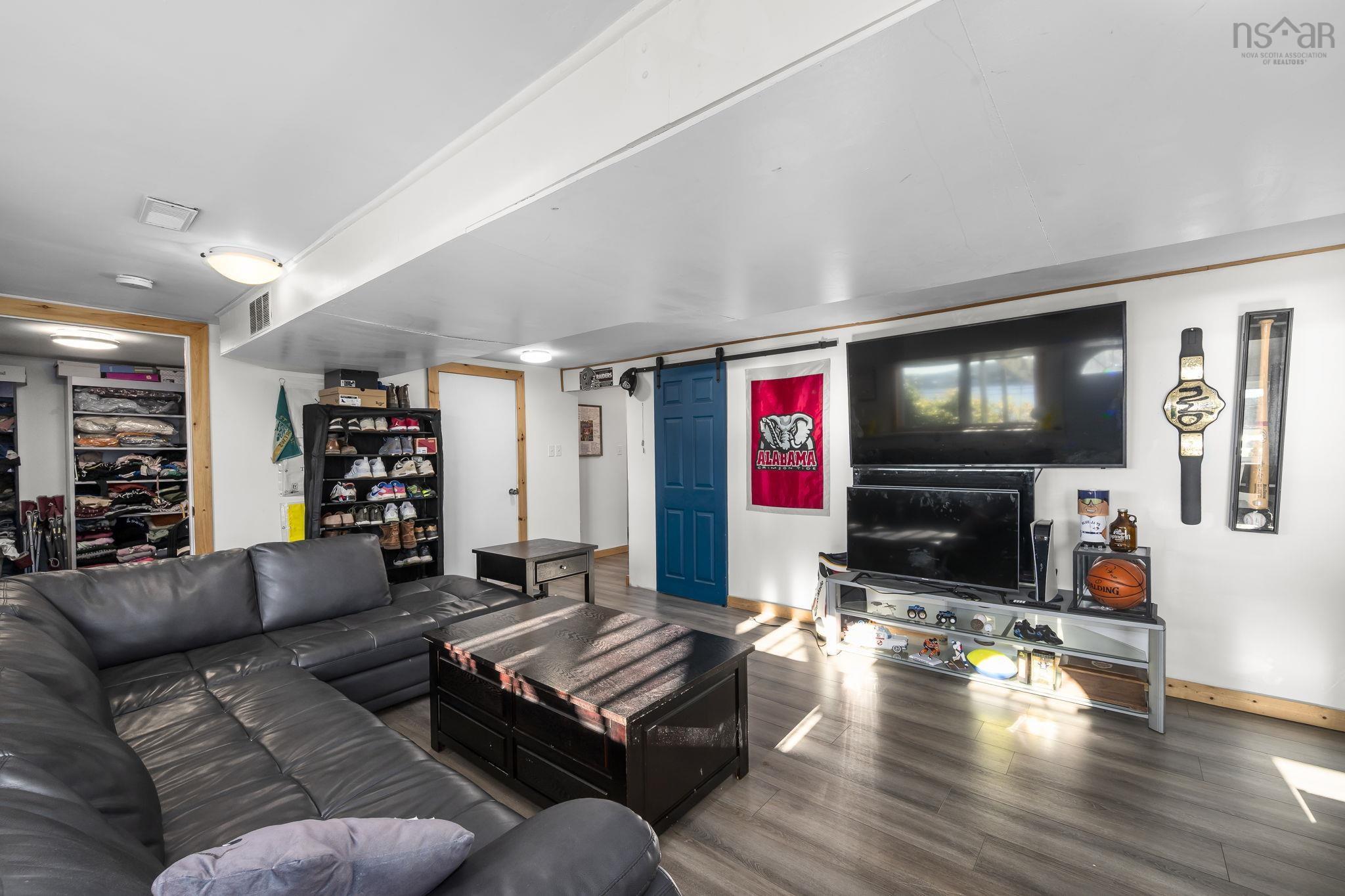 View image 15