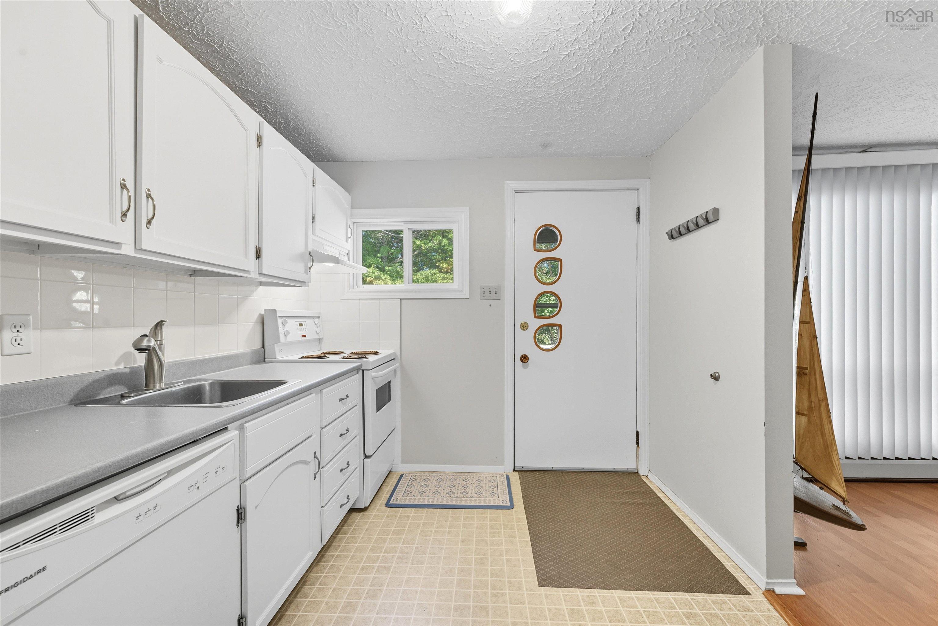 View image 19