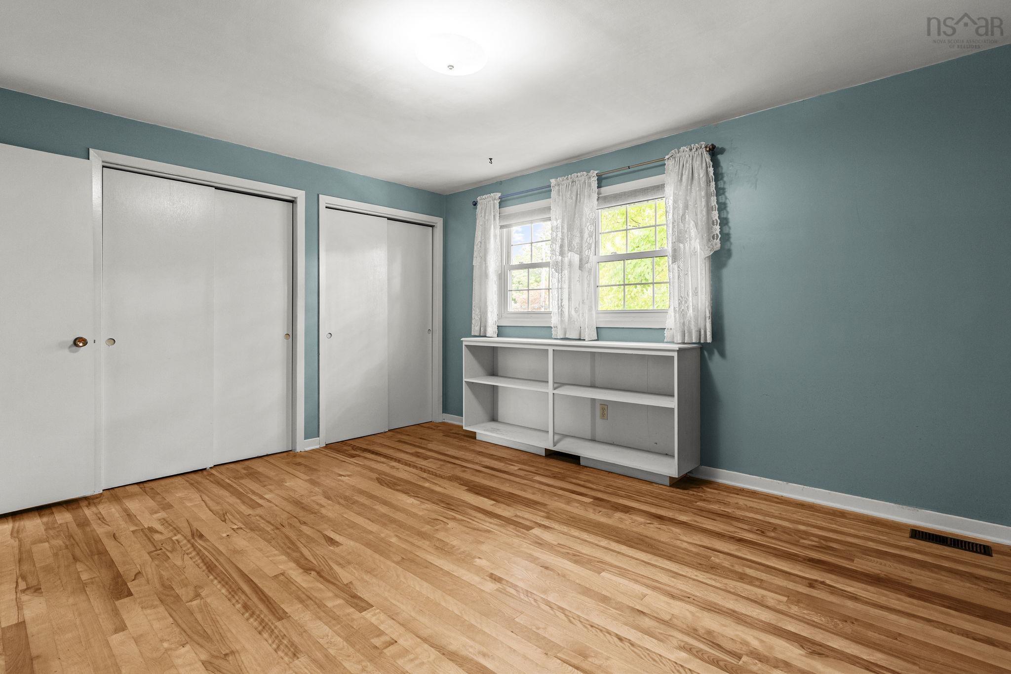 View image 9