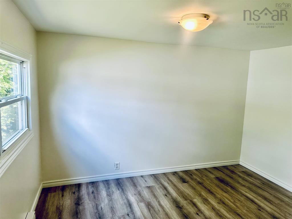 Thumbnail image for 5 Dopey Lane MLS<sup>®</sup> 202525345