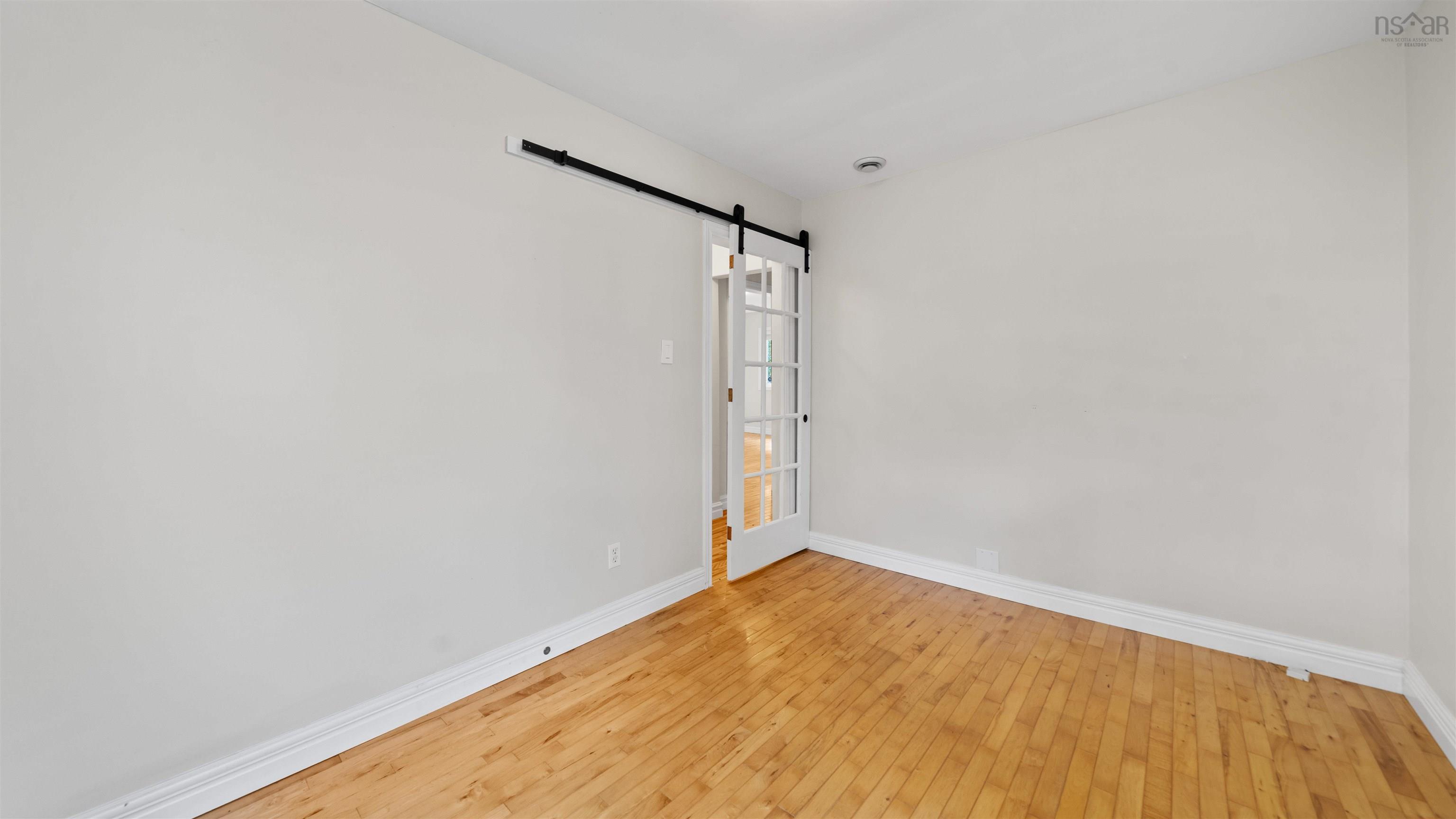 View image 6
