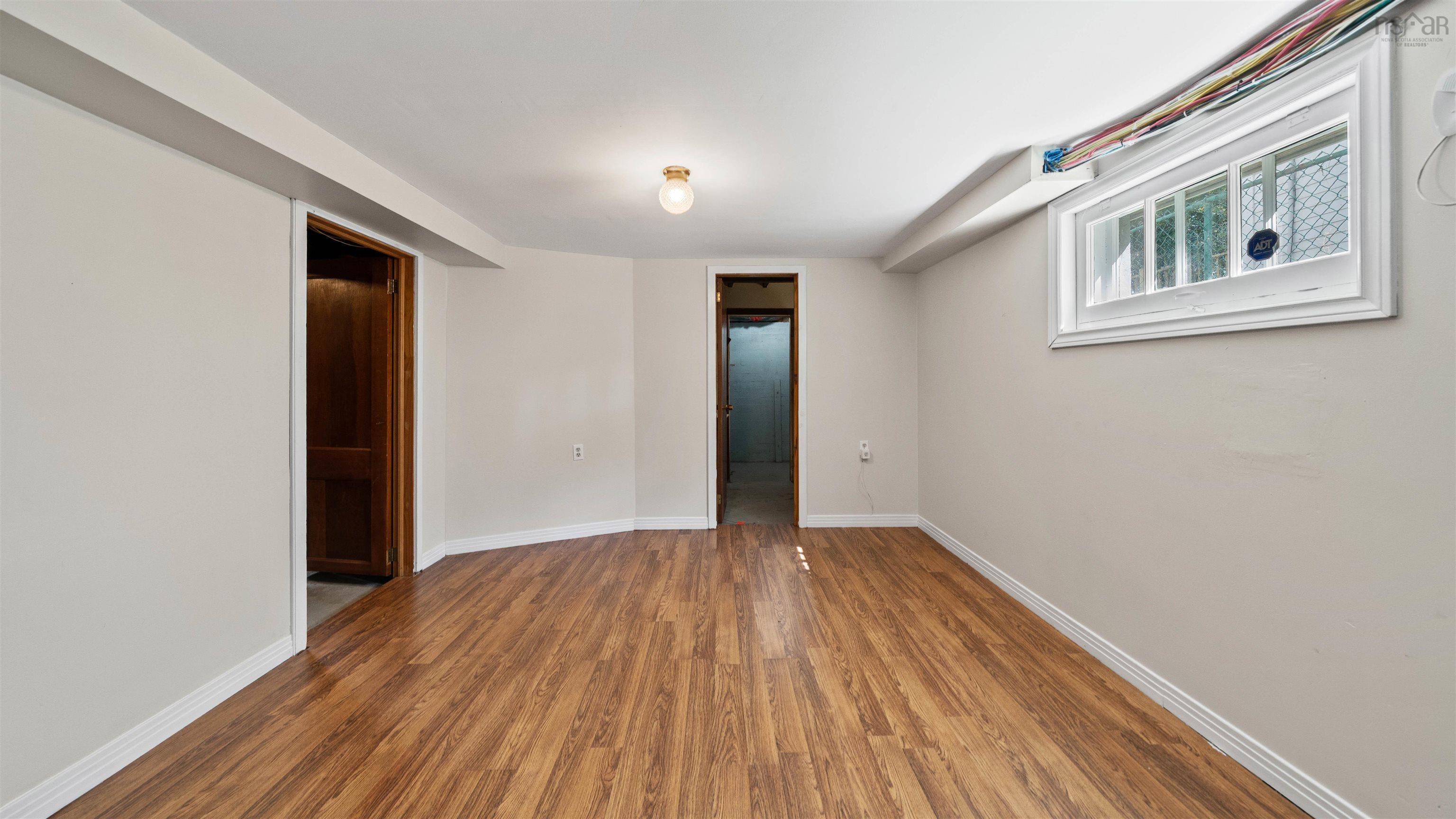 View image 25