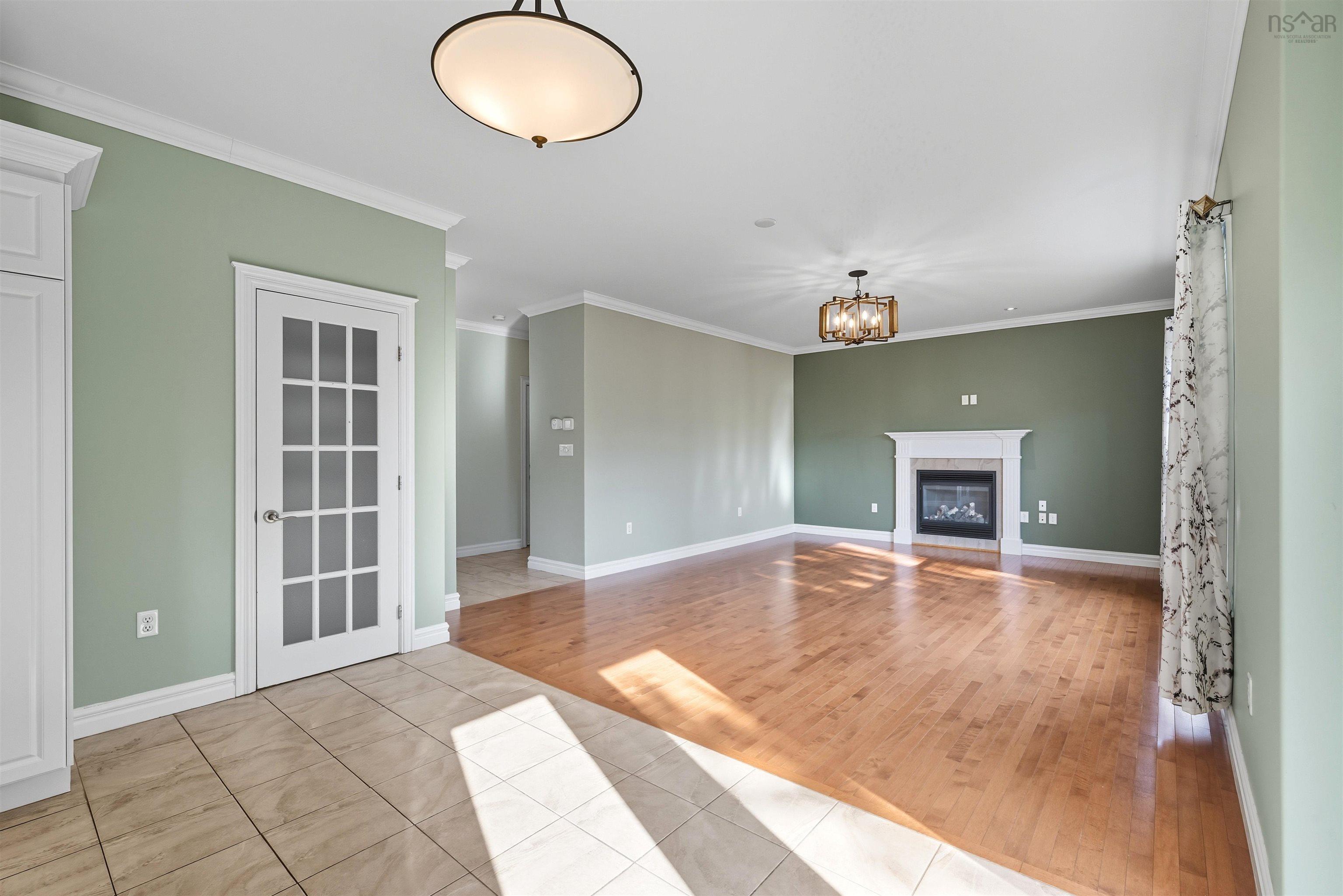 View image 9