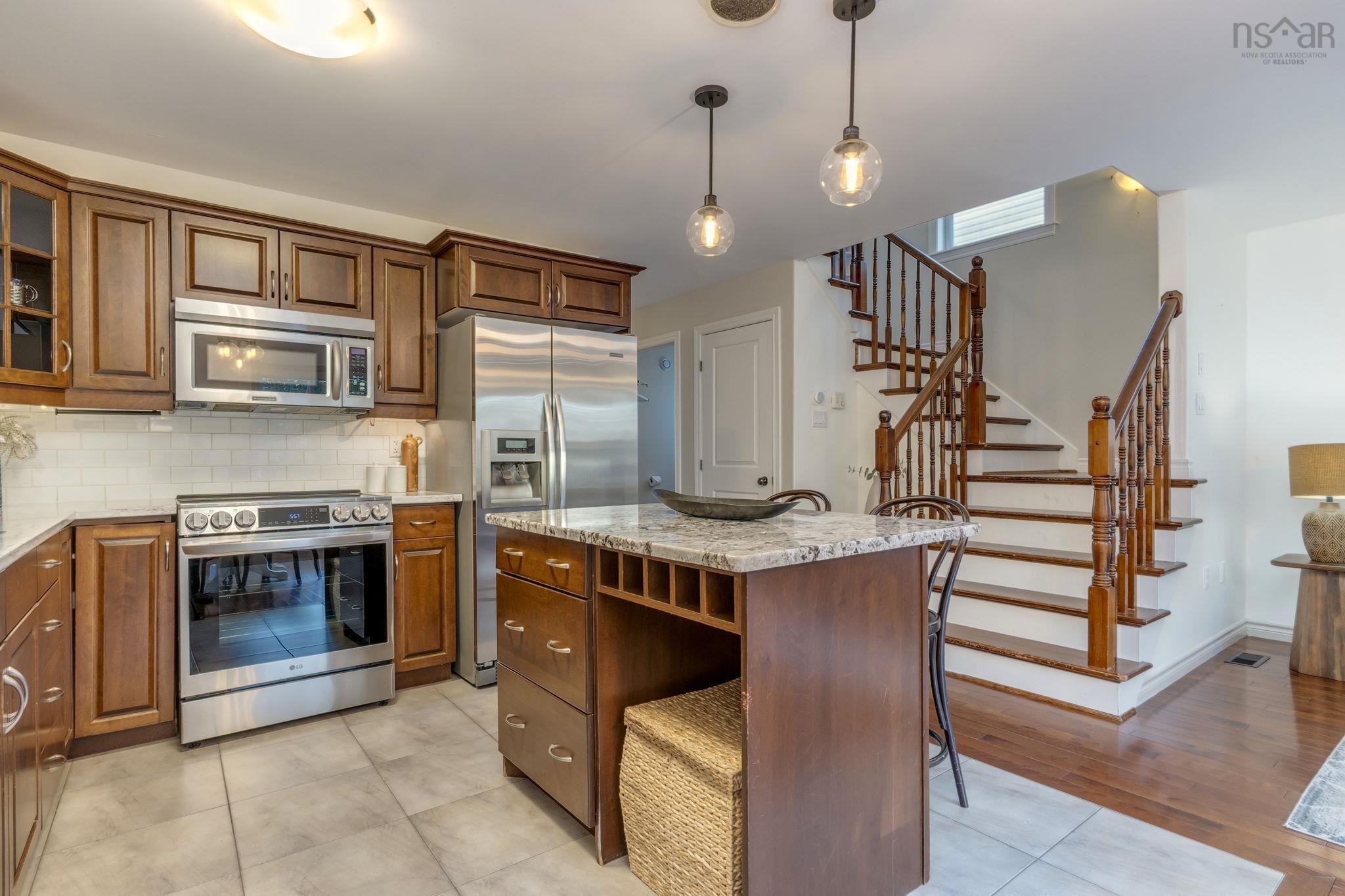 Thumbnail image for 30 Collingwood Court MLS<sup>®</sup> 202525432