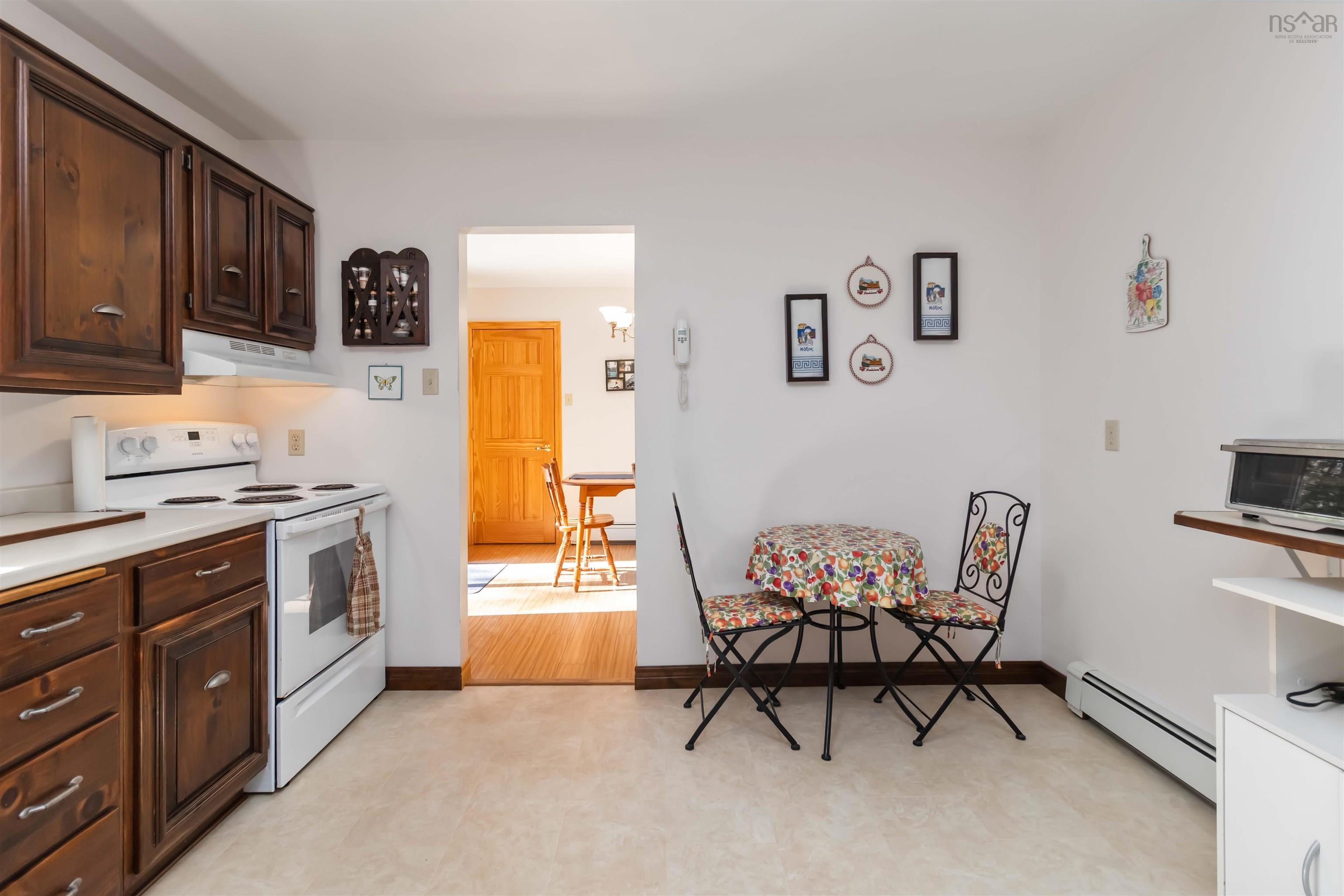 View image 12