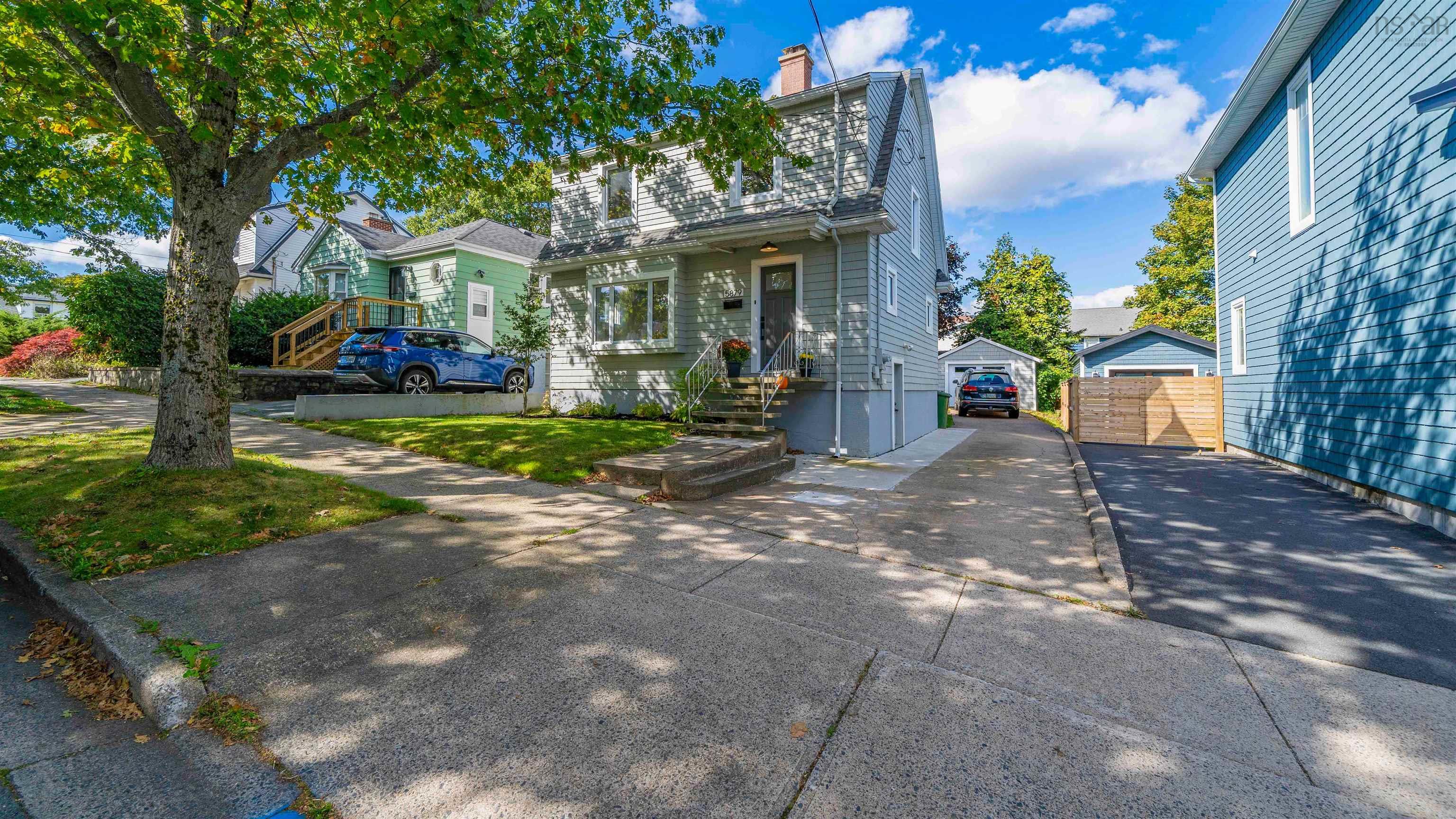 View image 11