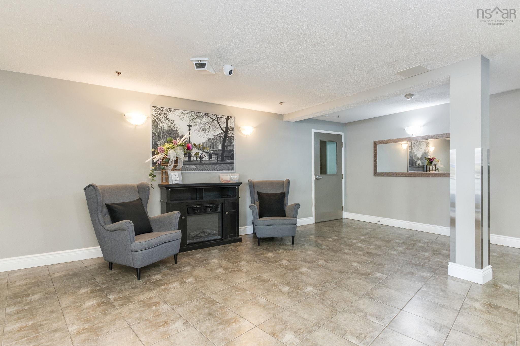 View image 12