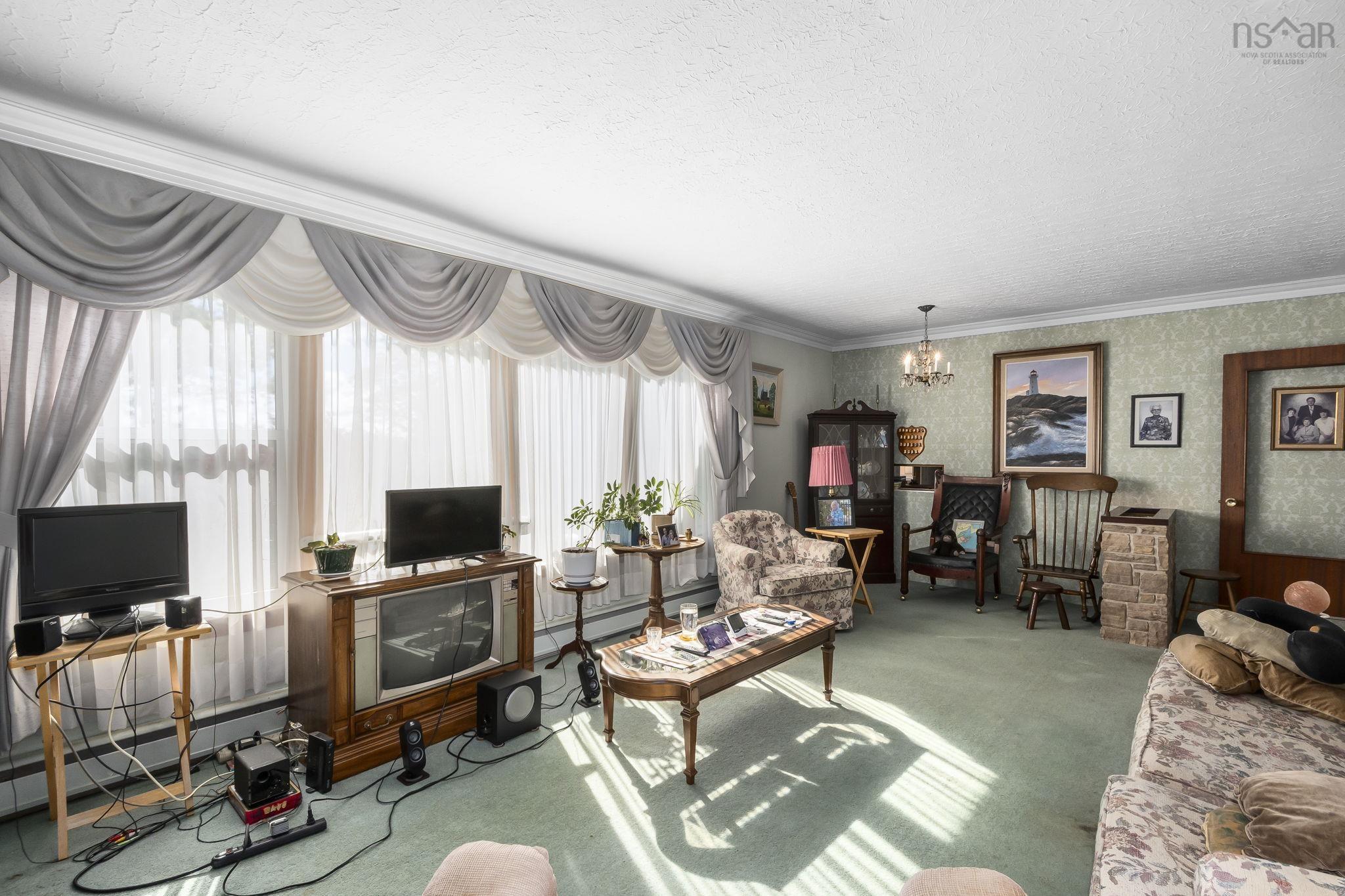 View image 16