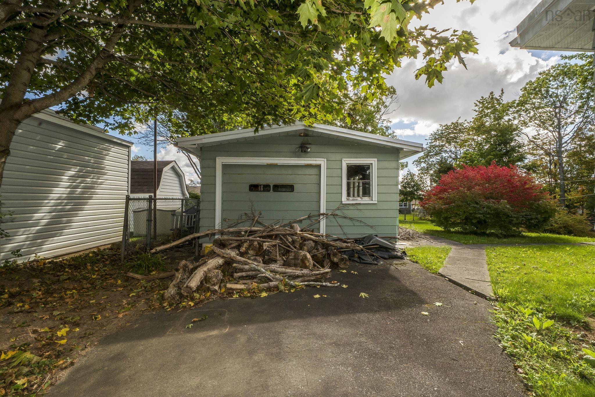 View image 17