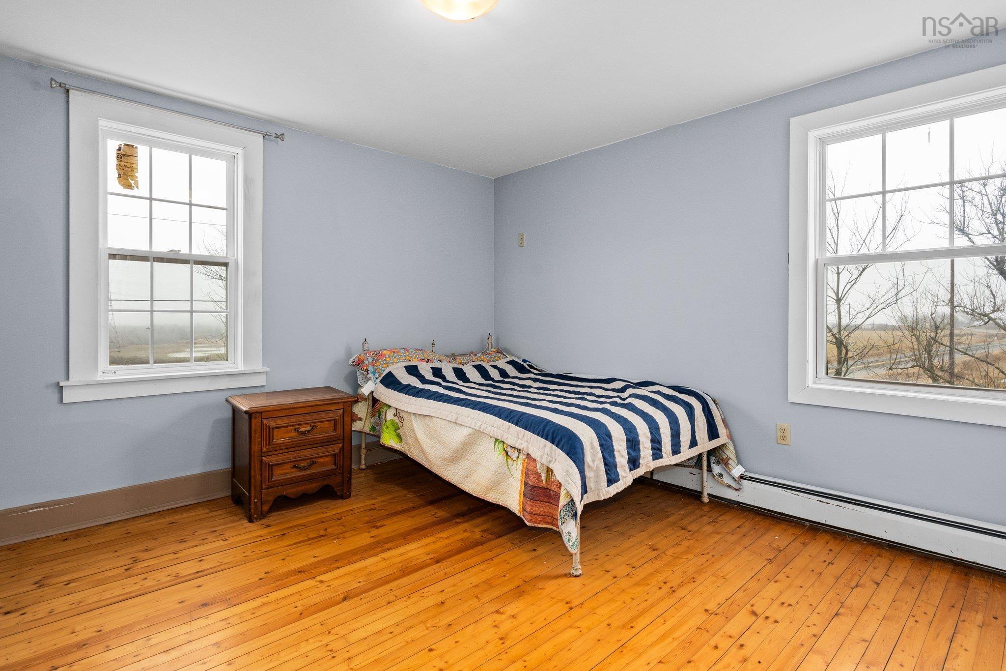 View image 18