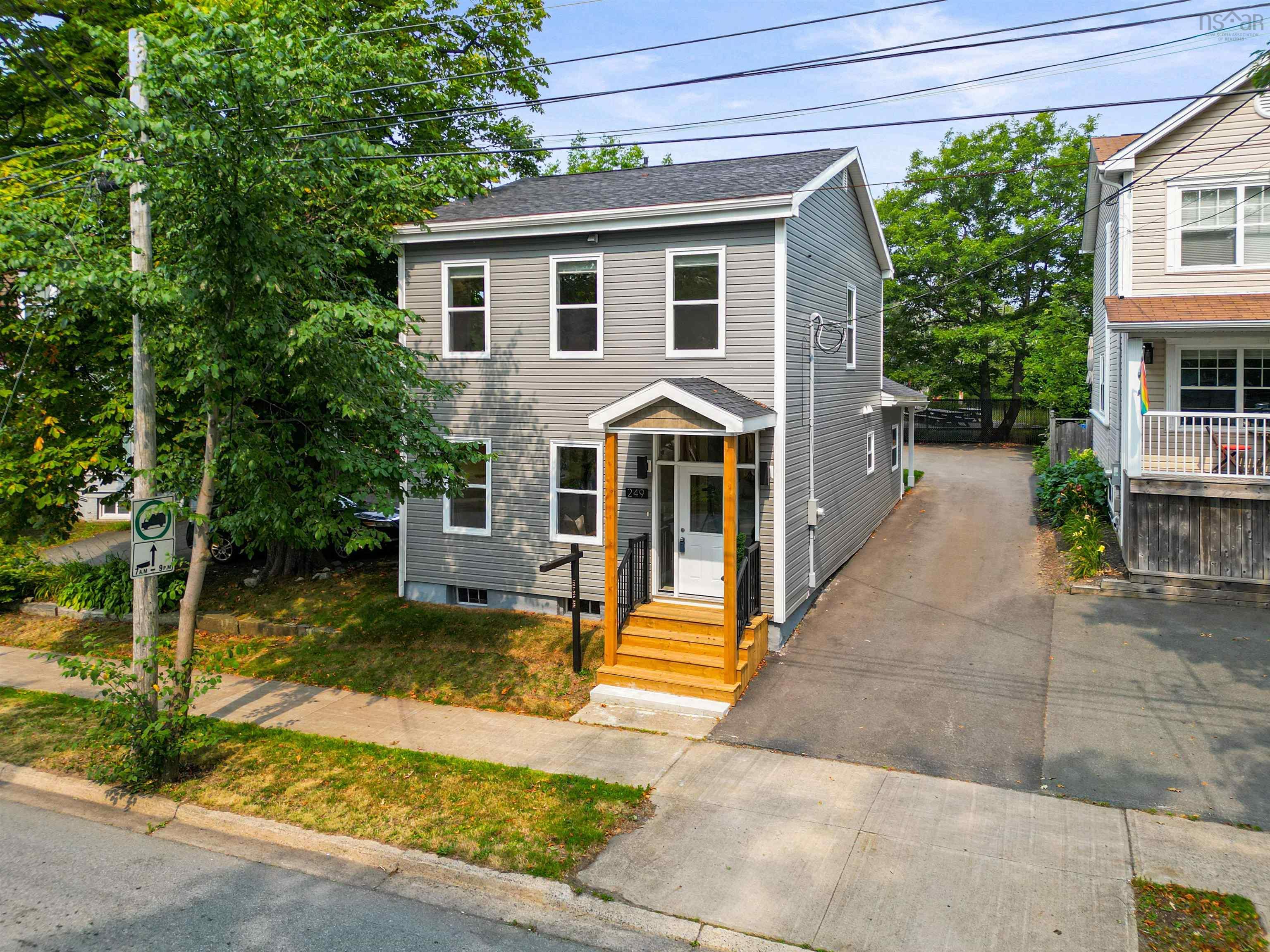 View image 11