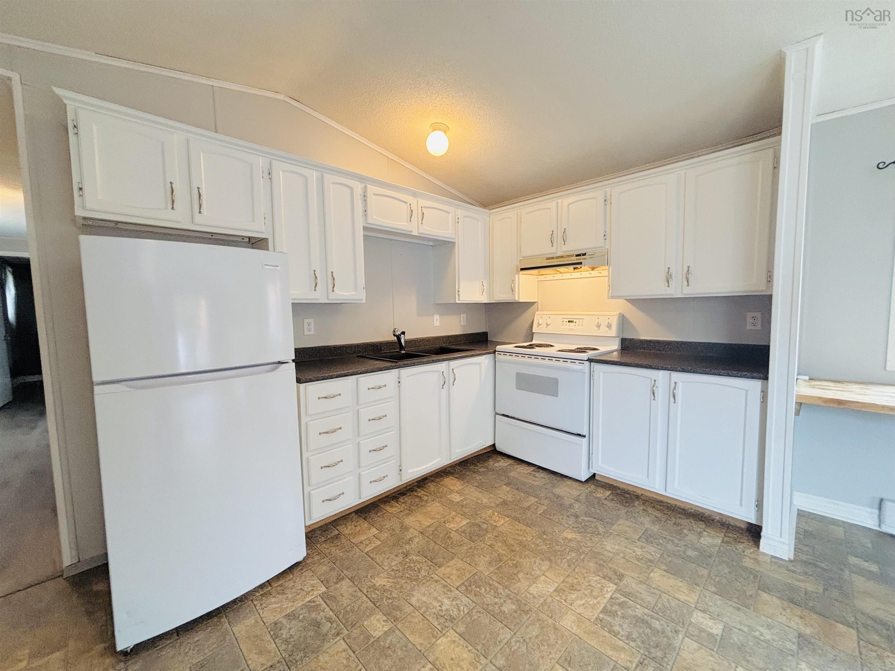 Thumbnail image for 12 Joshua Street MLS<sup>®</sup> 202525671